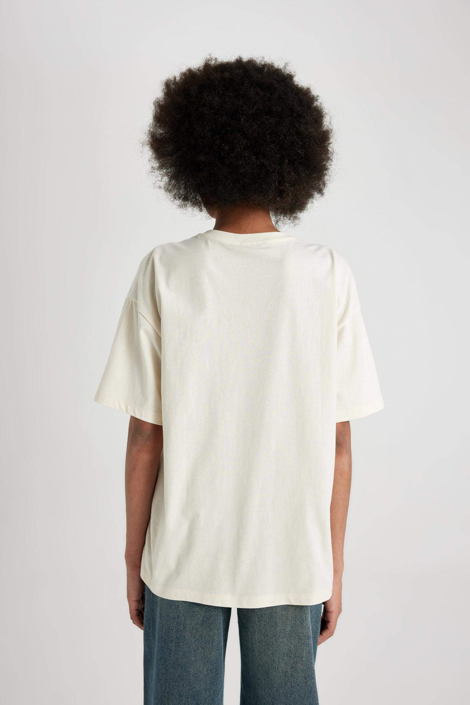 Unisex Kurt Cobain Oversize Fit Short Sleeve T-Shirt