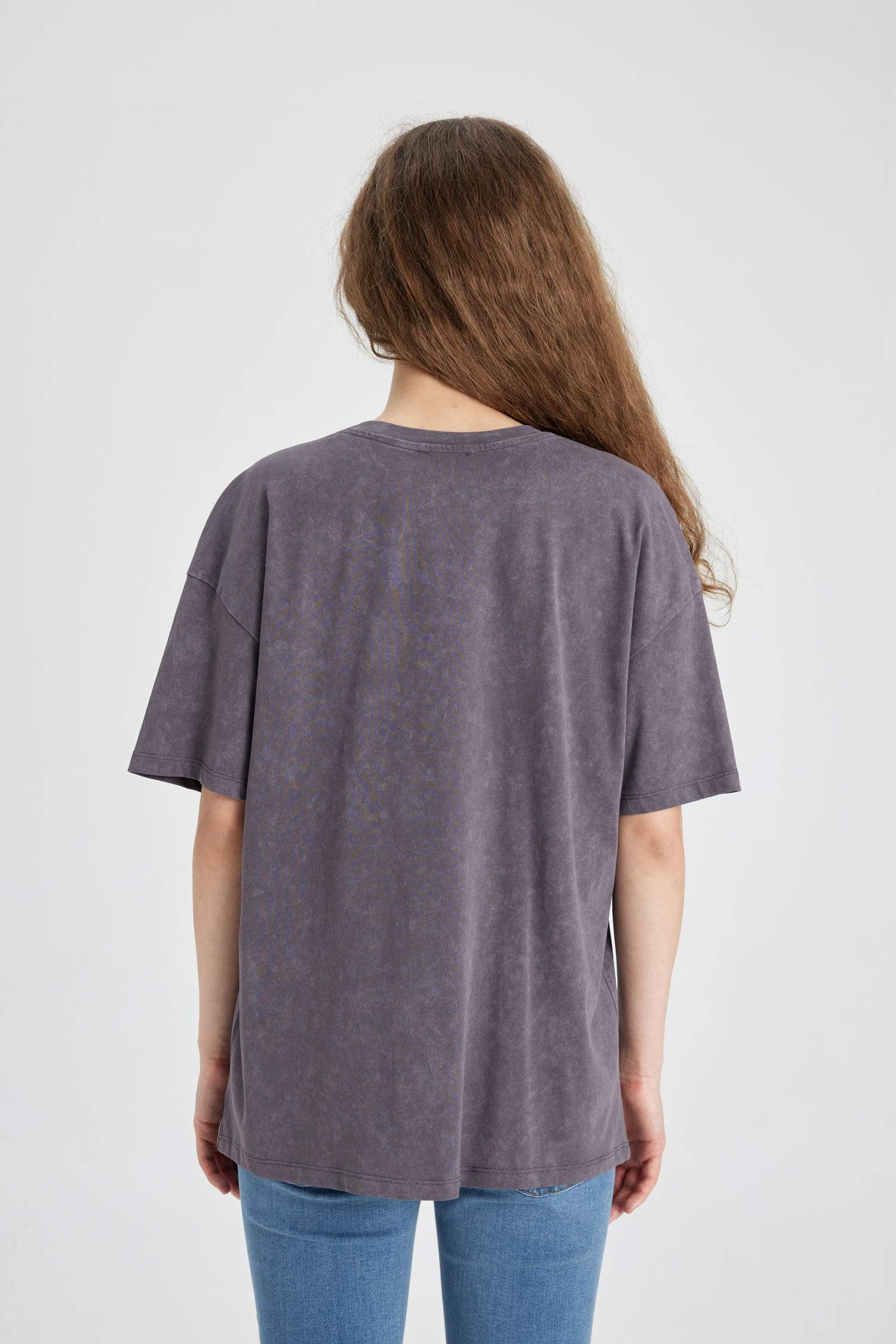 تيشيرت نص ردن اوفر سايز مطبوع من فان جوج