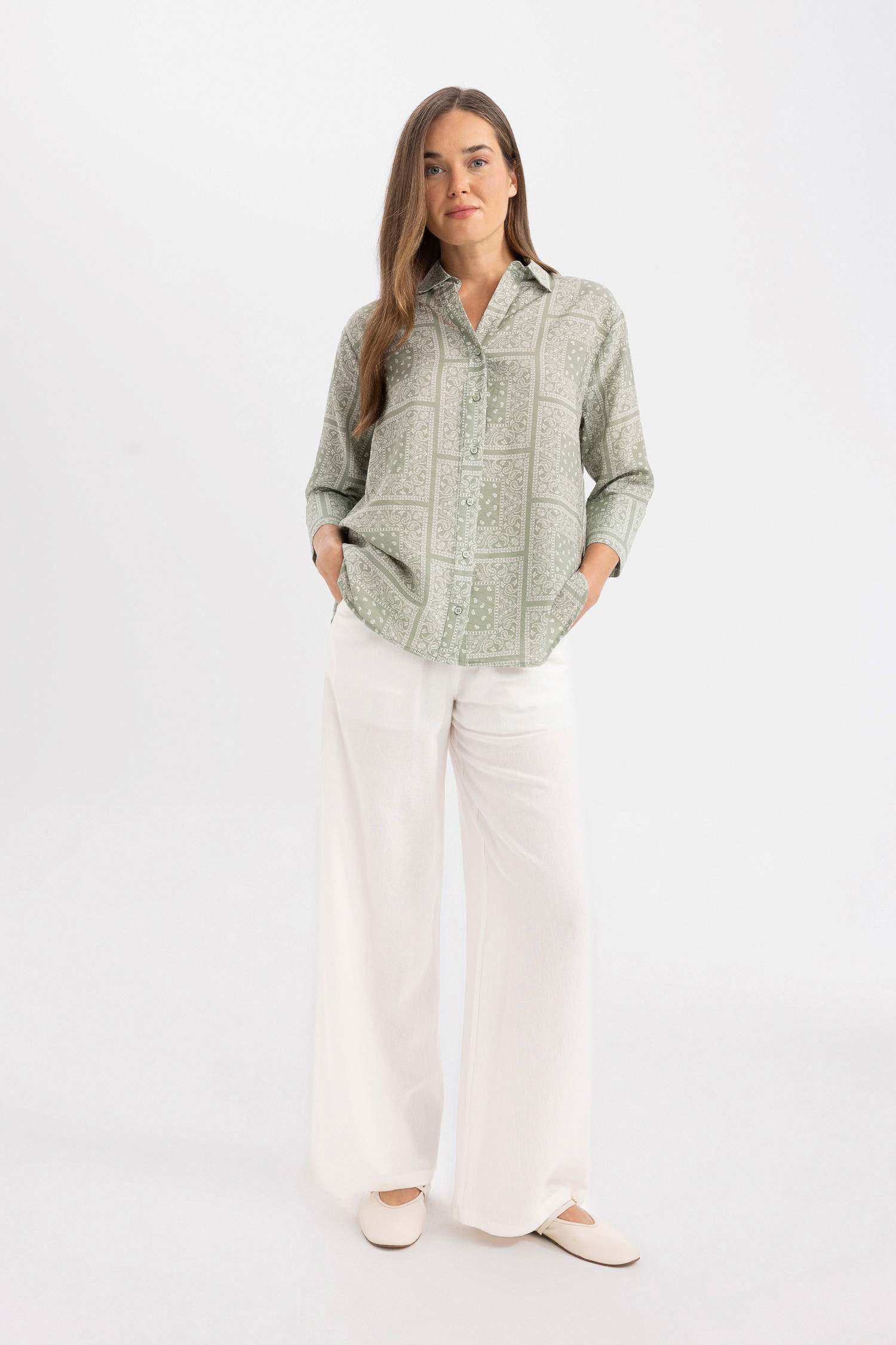 Regular Fit Desenli Yarım Kollu Gömlek