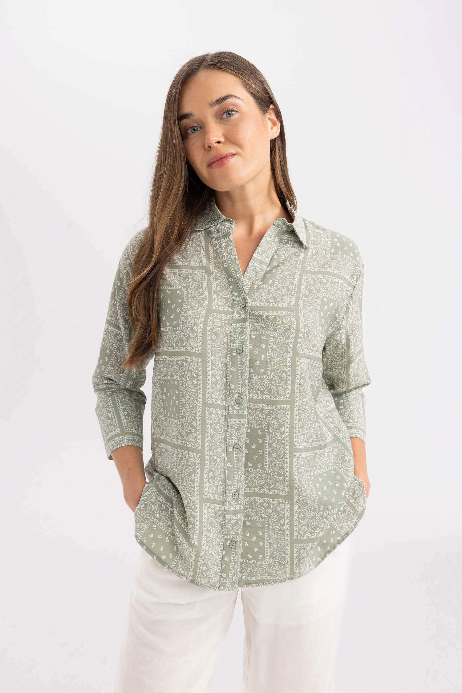 Regular Fit Desenli Yarım Kollu Gömlek