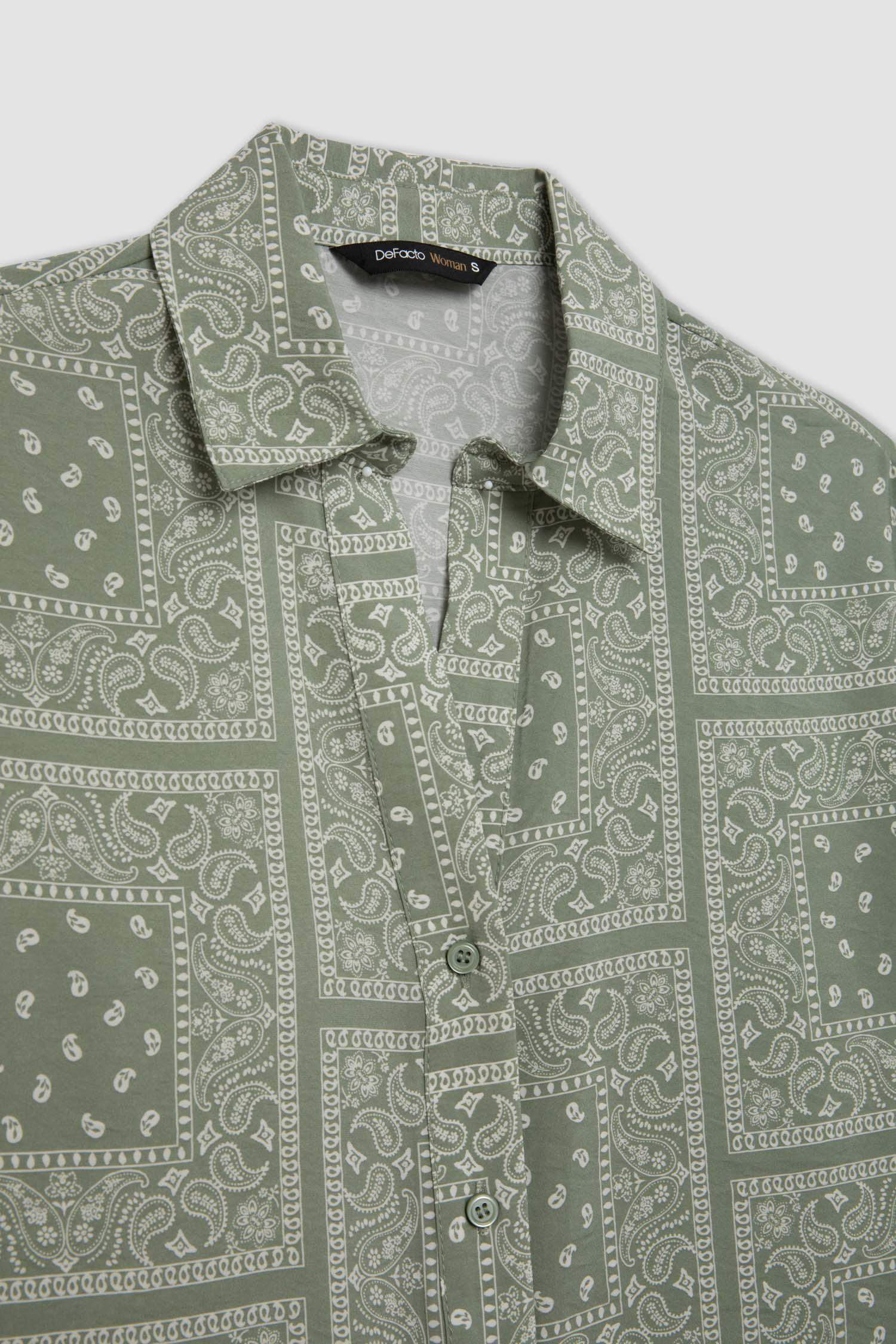 Regular Fit Desenli Yarım Kollu Gömlek