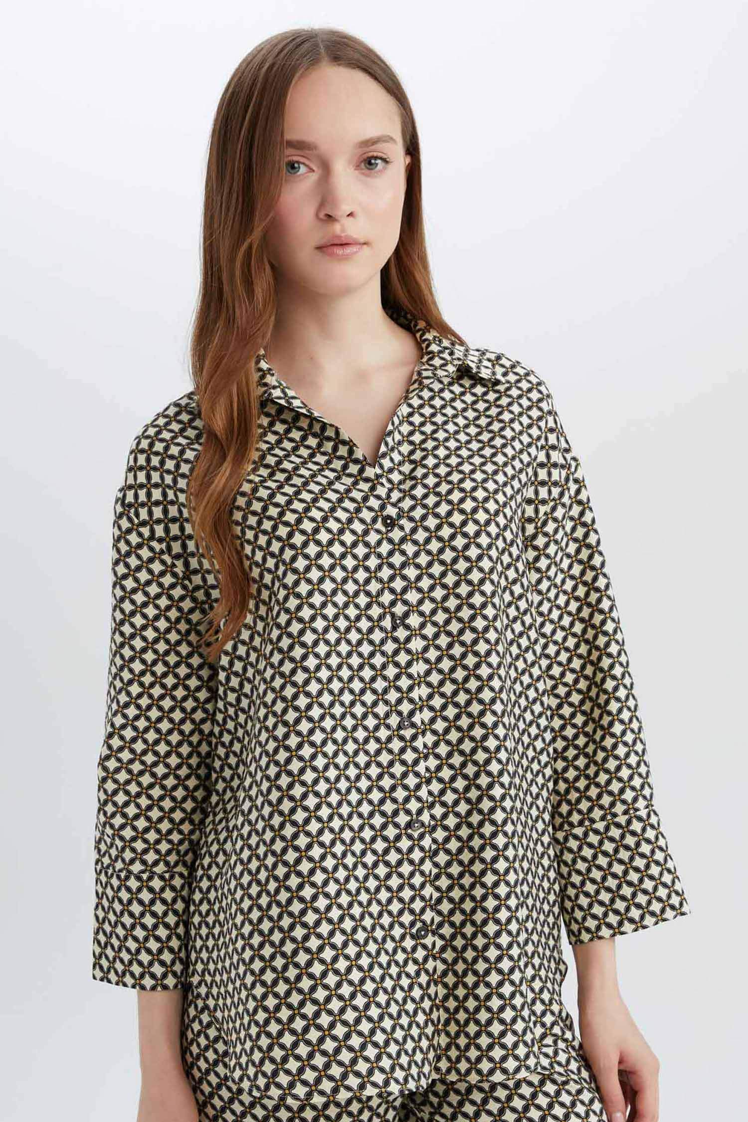 قميص ردن طويل منقوش قصة عادية