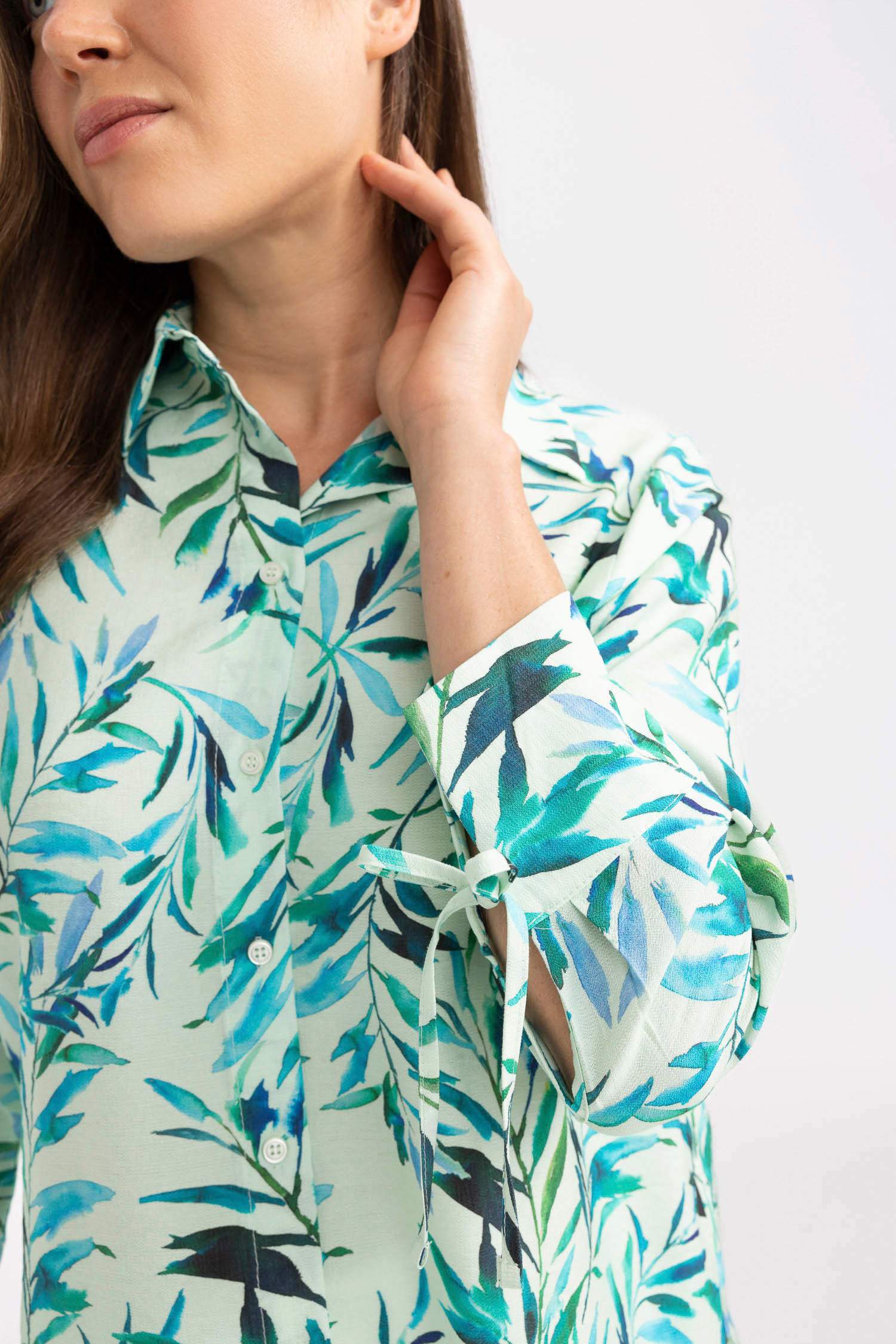 Рубашка стандартного кроя с длинным рукавом