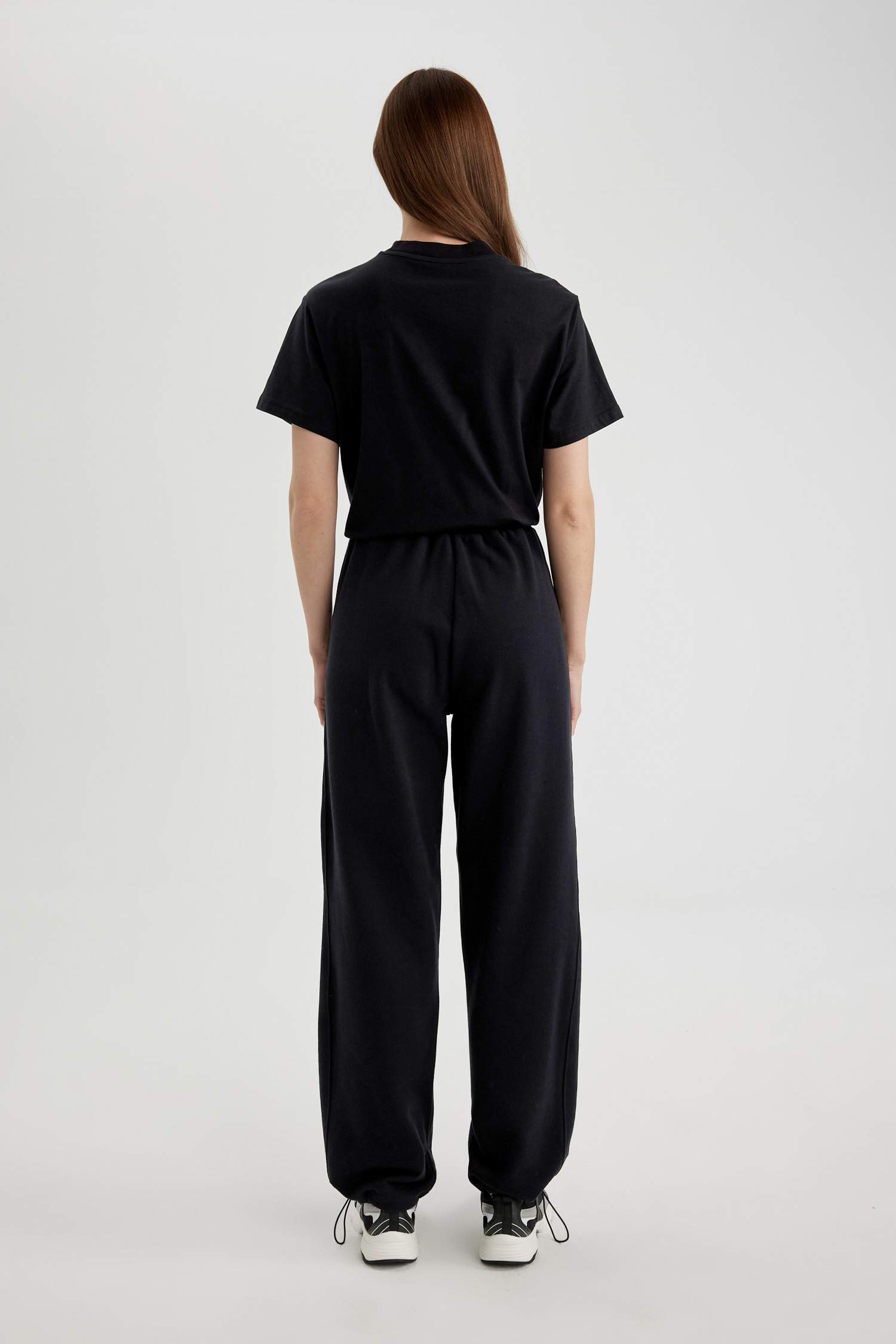 Брюки свободного кроя