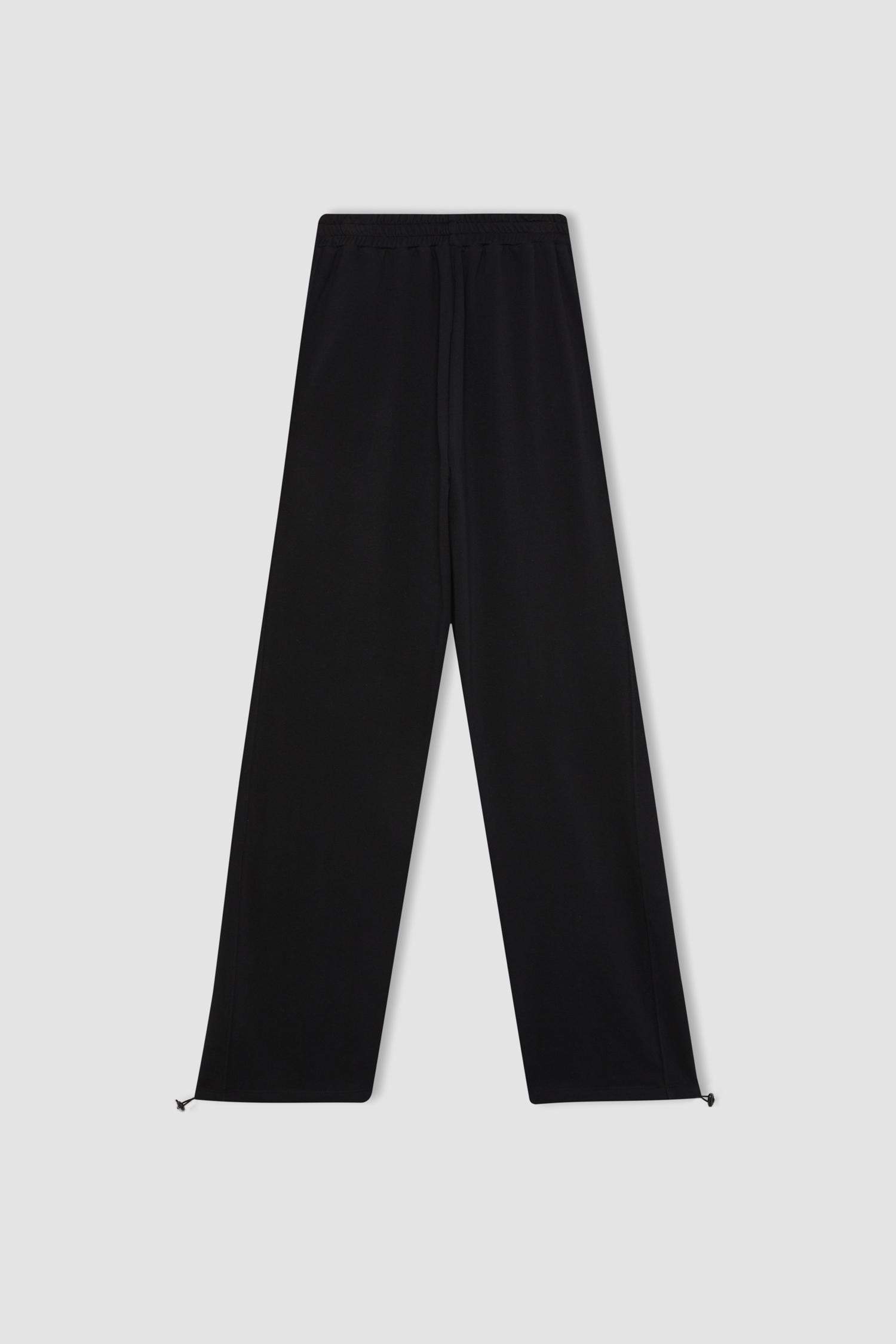 Брюки свободного кроя