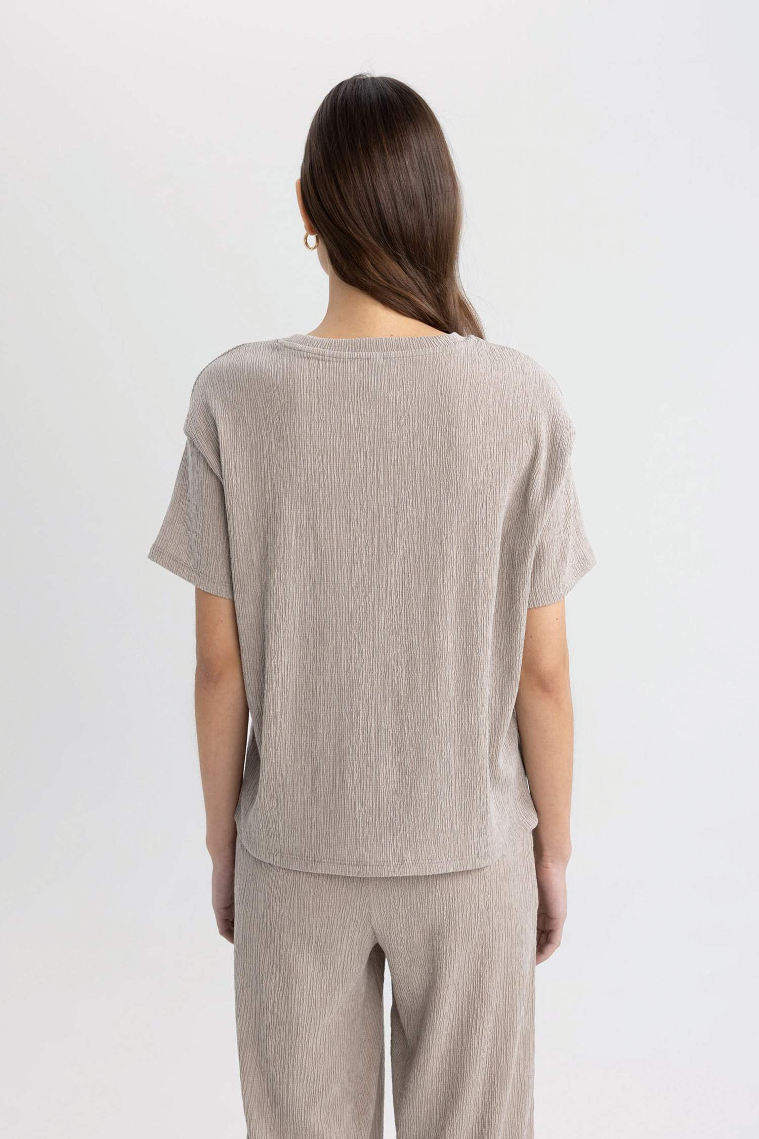 Relax Fit Crew Neck Crepe Short Sleeve T-Shirt