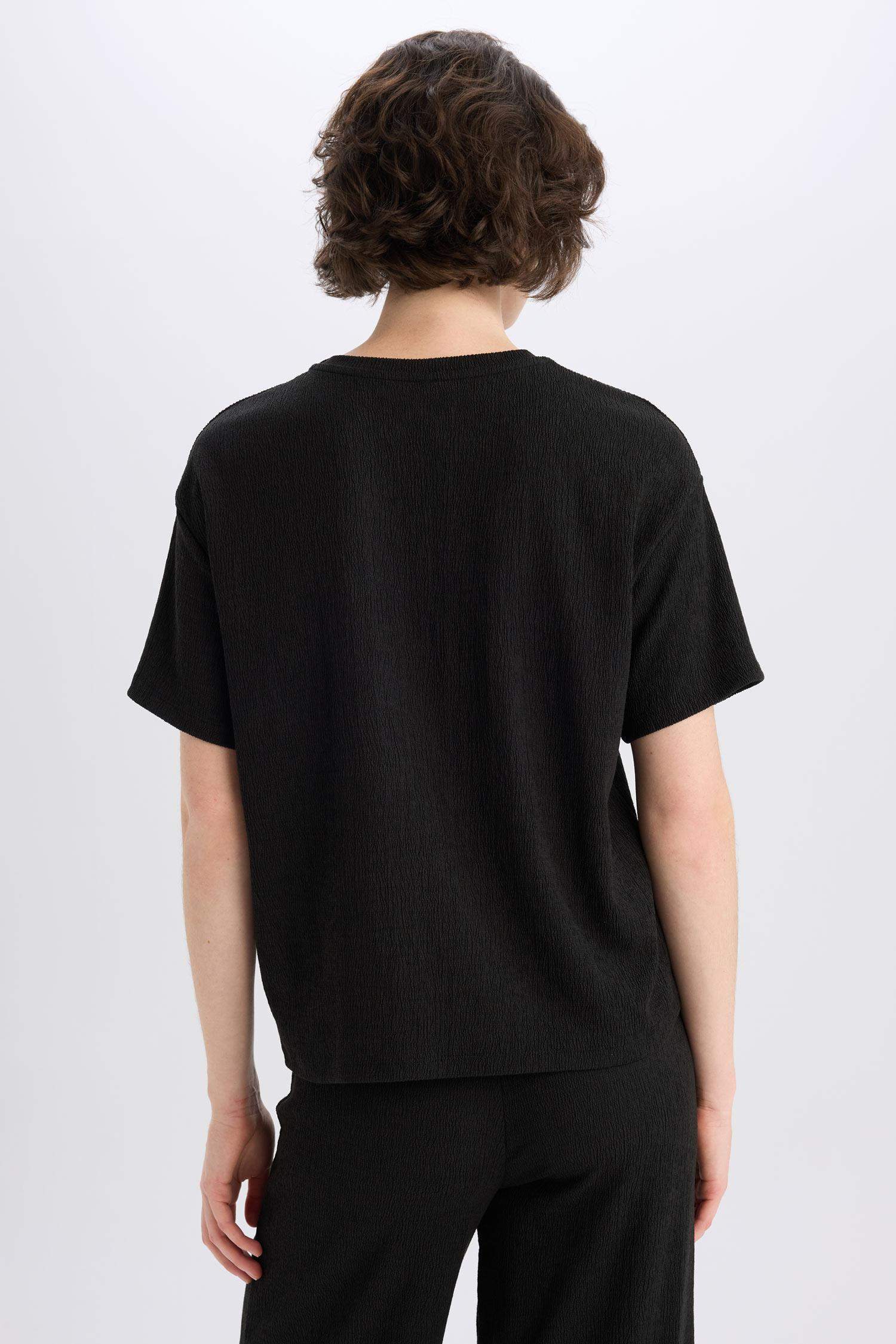 Relax Fit Bisiklet Yaka Basic Düz Bürümcük Kısa Kollu Siyah Tişört