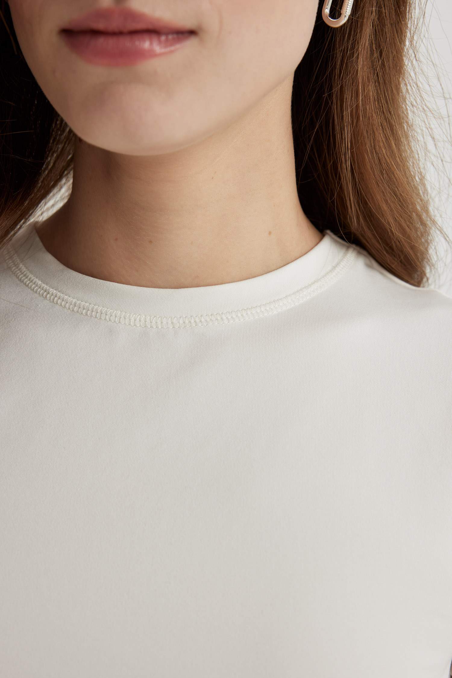 Slim Fit Dar Kesim Bisiklet Yaka Kısa Kollu Tişört