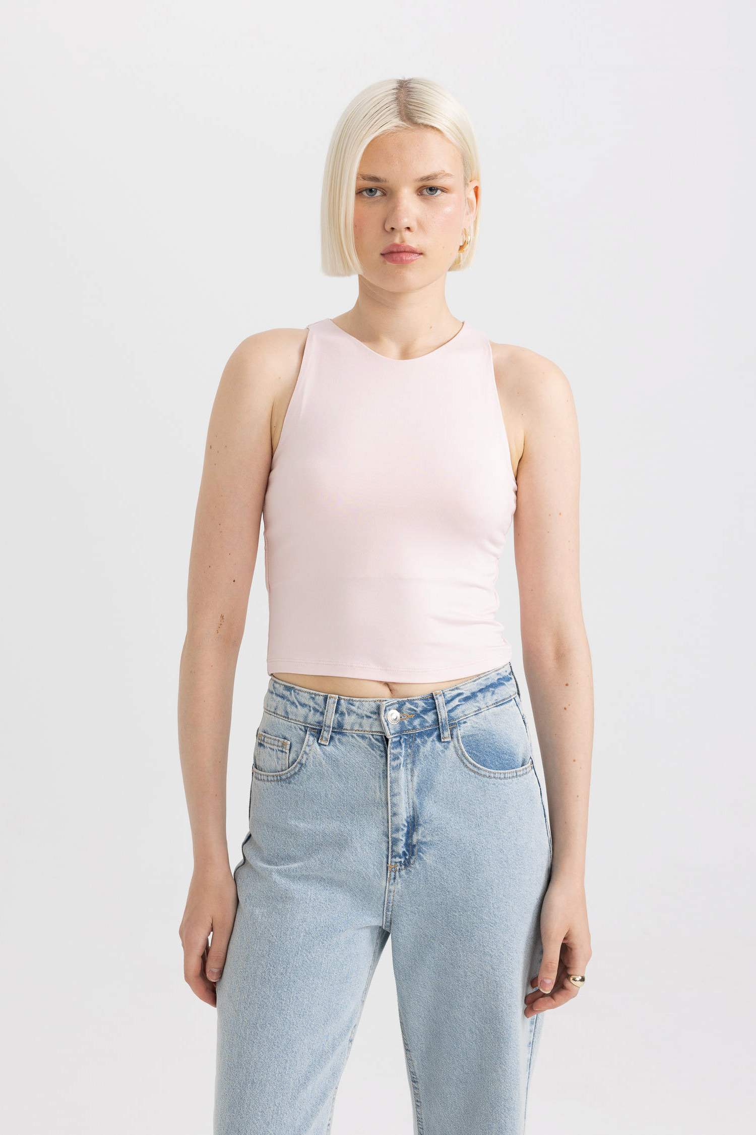 Slim Fit Dar Kesim Halter Yaka Atlet