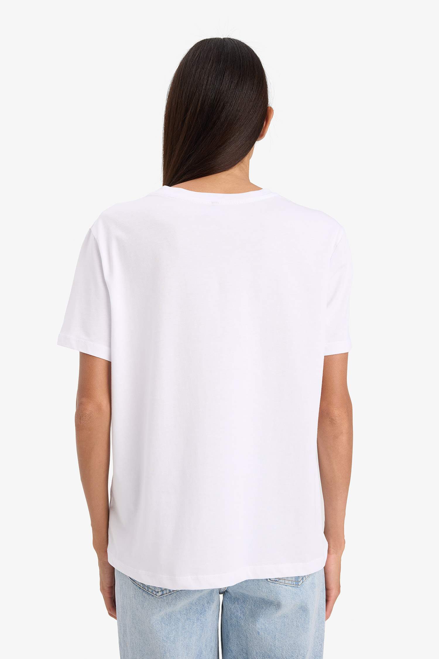 تيشيرت نص كم عادي برقبة مستديرة