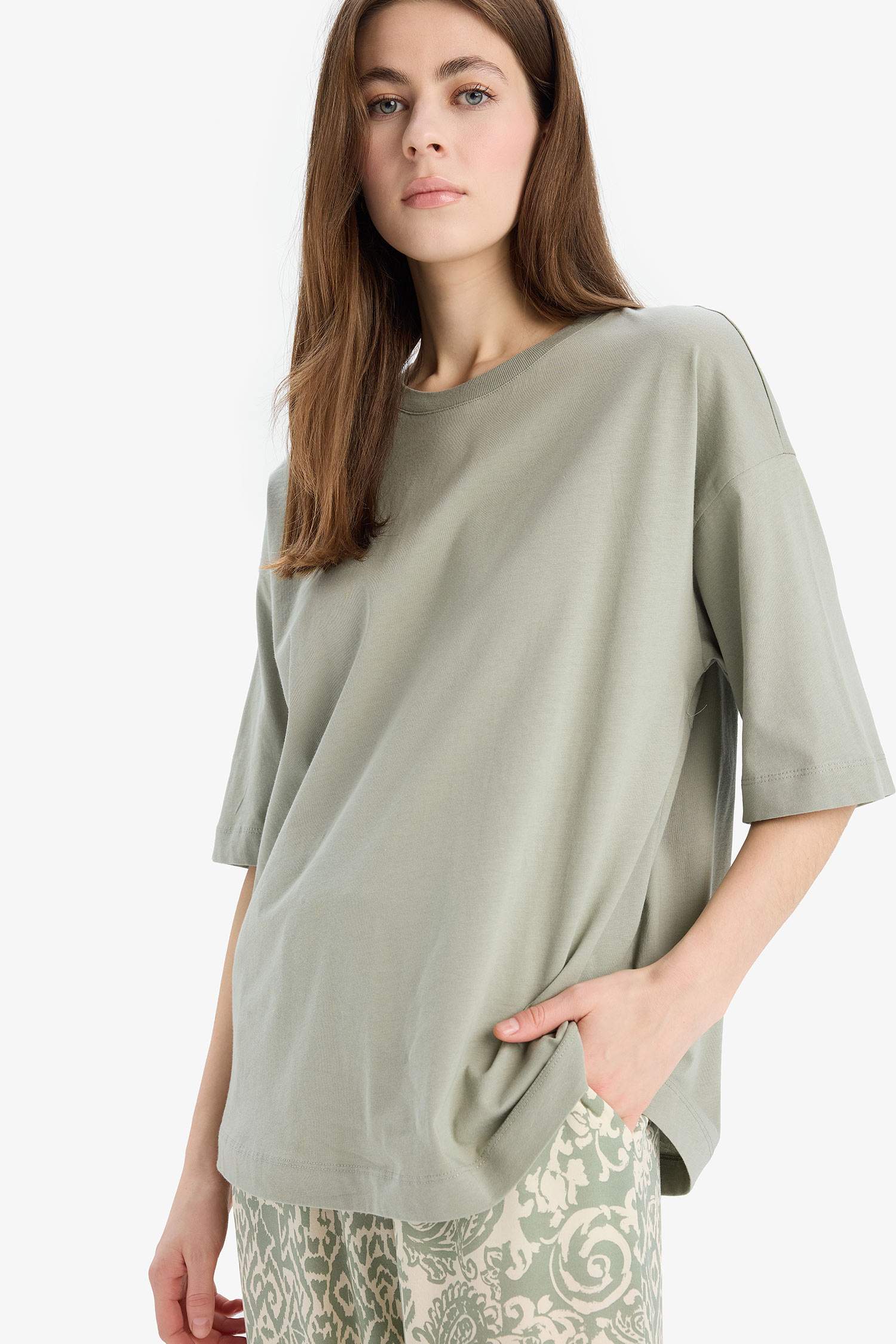 Oversize Fit Crew Neck Basic Cotton Short Sleeve T-Shirt