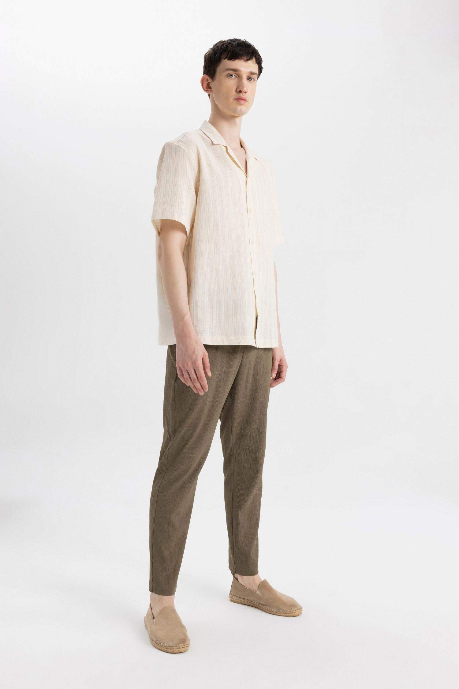 بنطرون قصة مريحة برجل عادي