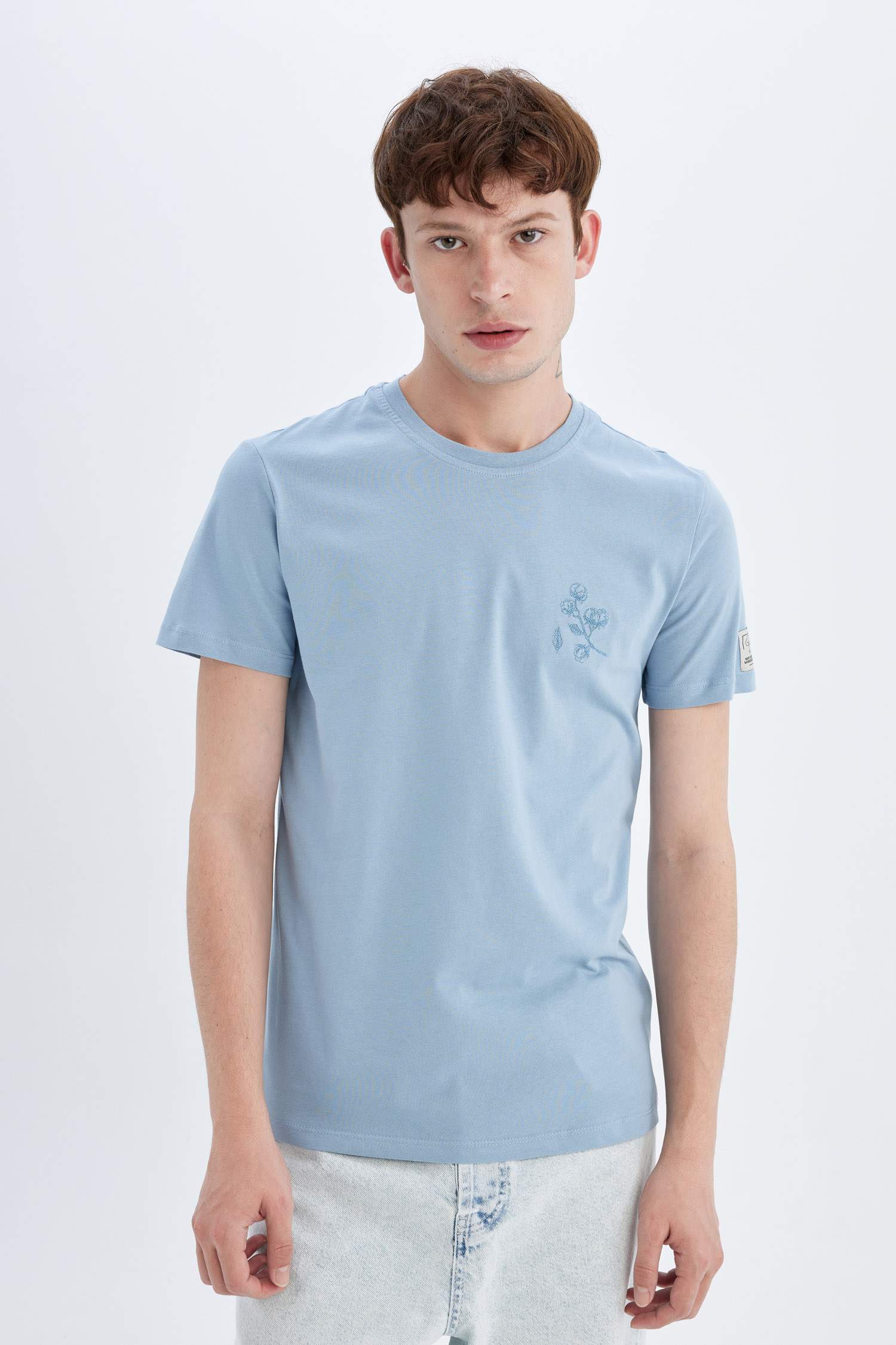 Slim Fit Crew Neck Printed Organic Cotton Short Sleeve T-Shirt