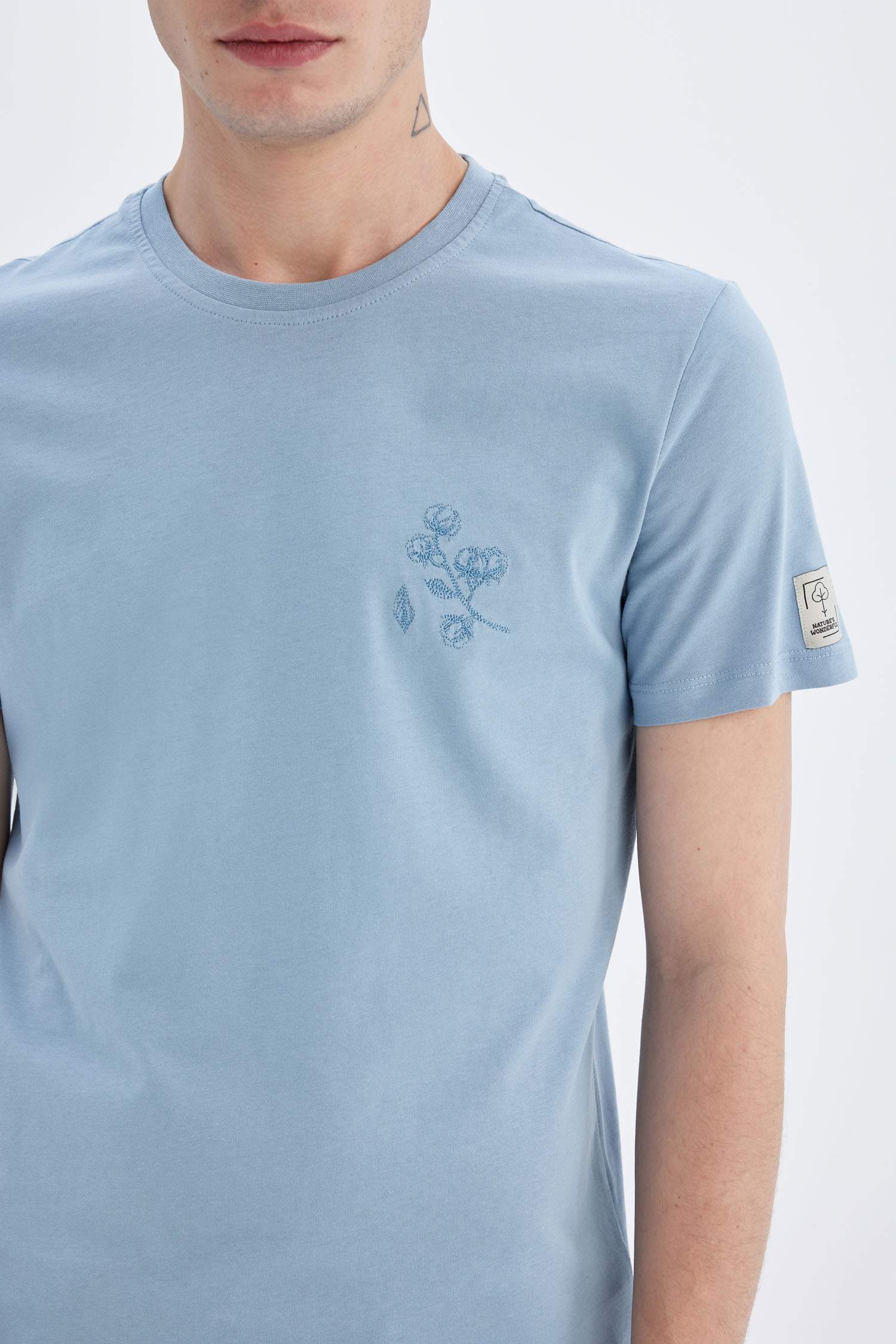 Slim Fit Crew Neck Printed Organic Cotton Short Sleeve T-Shirt