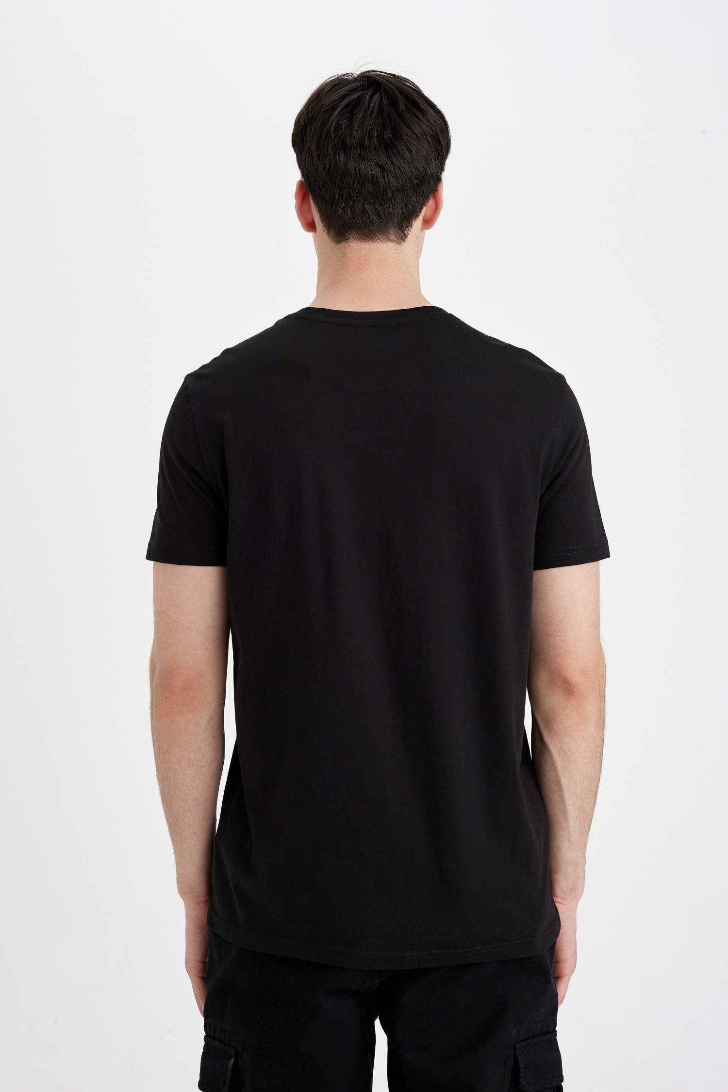 Slim Fit Slim Cut Crew Neck Printed Short Sleeve T-Shirt