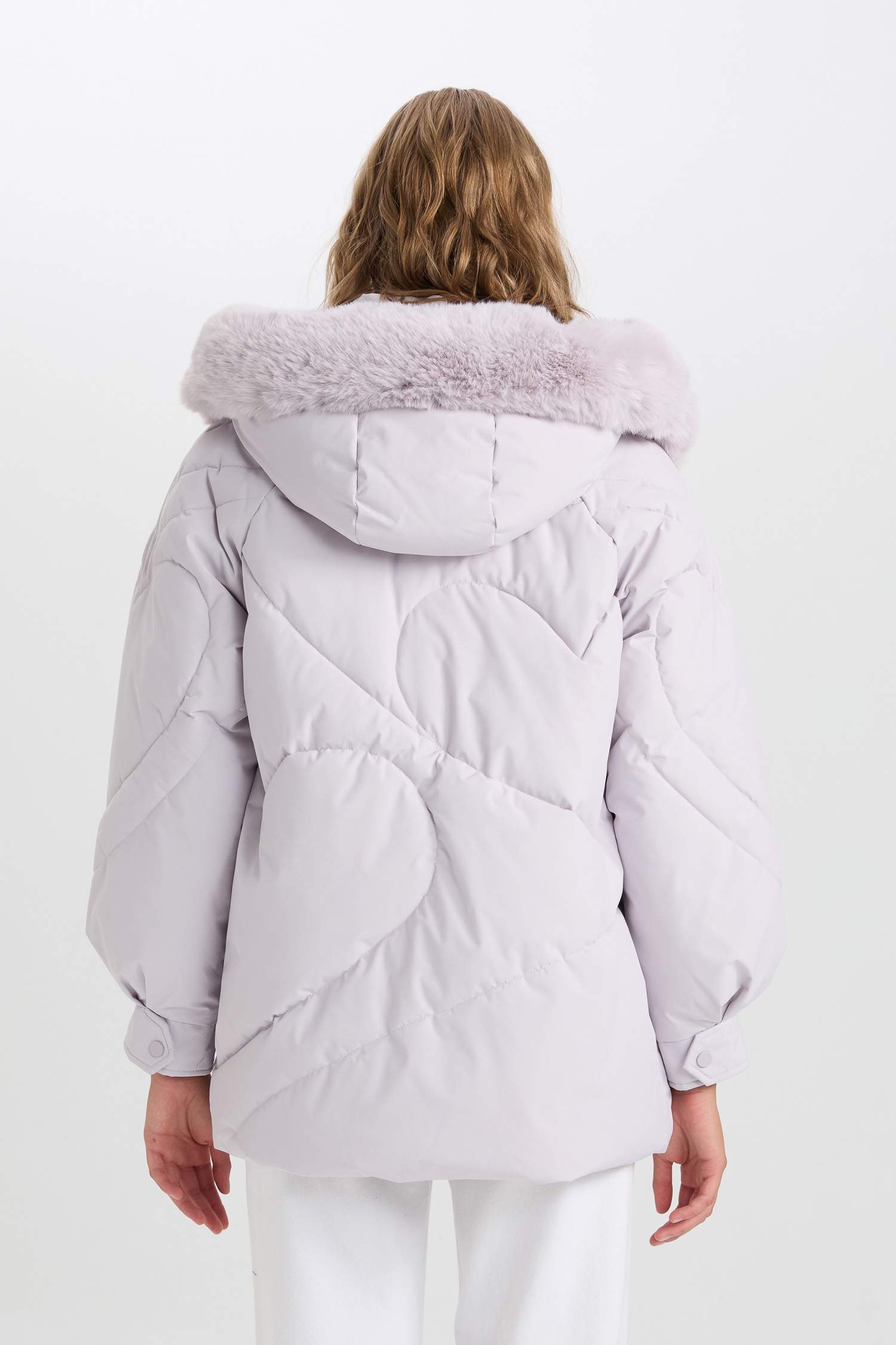 бас киімді Пальто