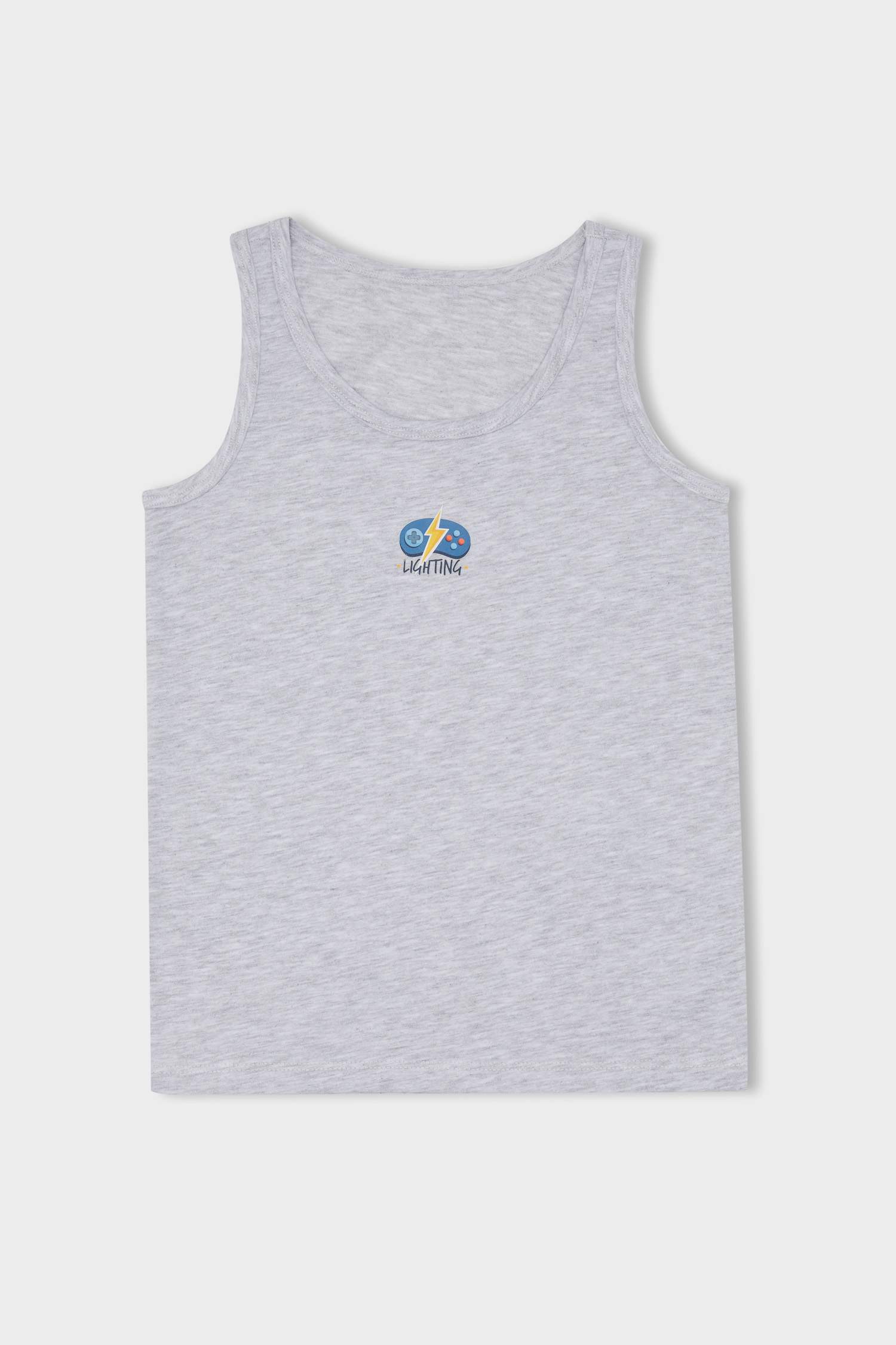 ديباردور قصة عادية من قطعتين