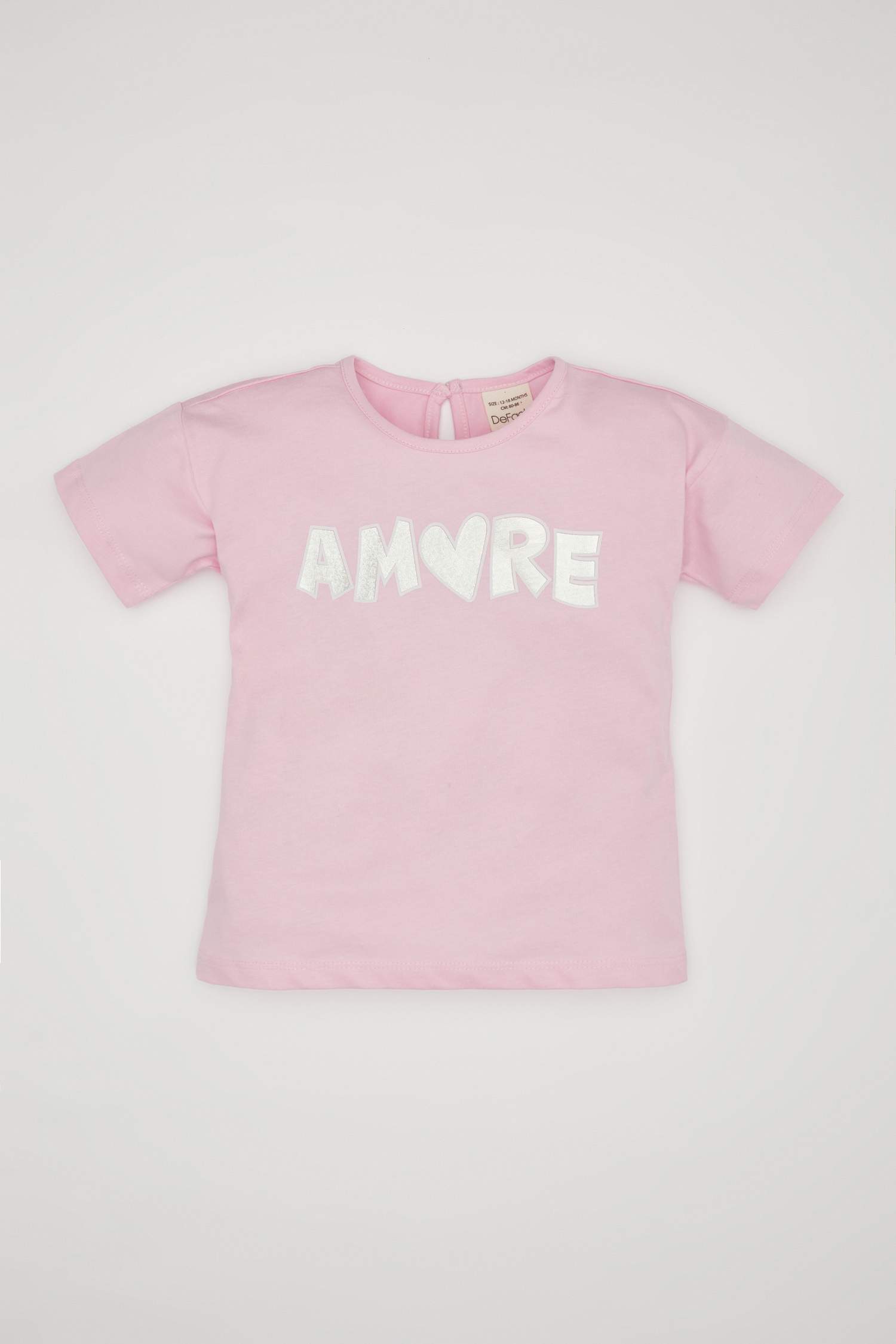 تيشيرت نص ردن بناتي بطبعة شعار وقصة عادية