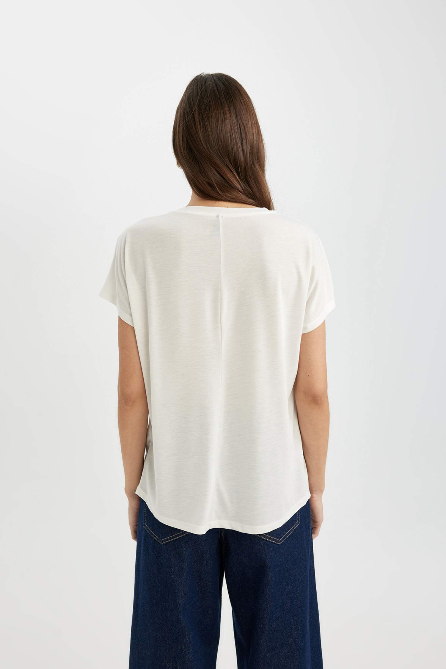 تيشيرت نص كم قطن قصة عادية مطبوع