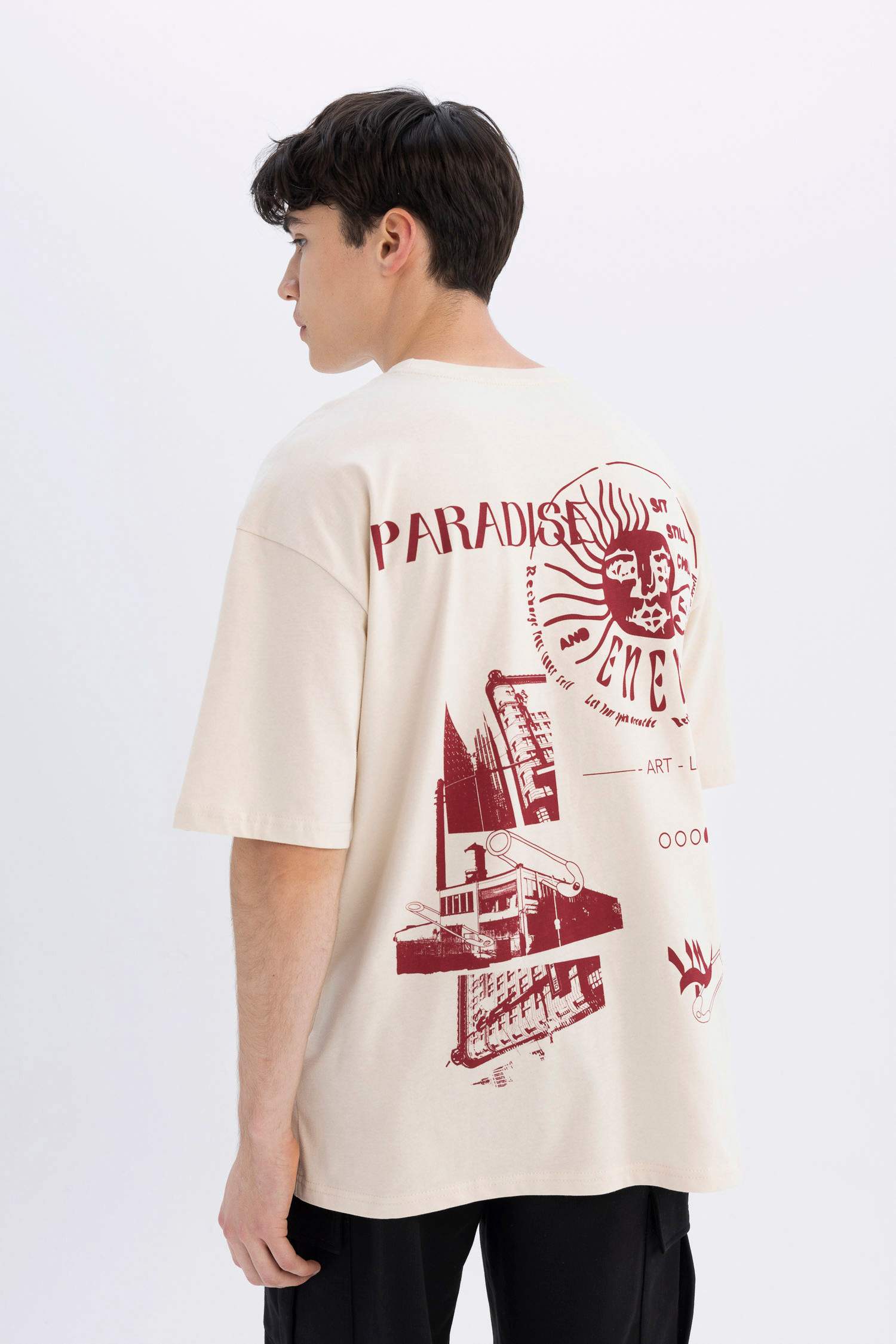 Oversize Fit Crew Neck Printed Short Sleeve T-Shirt