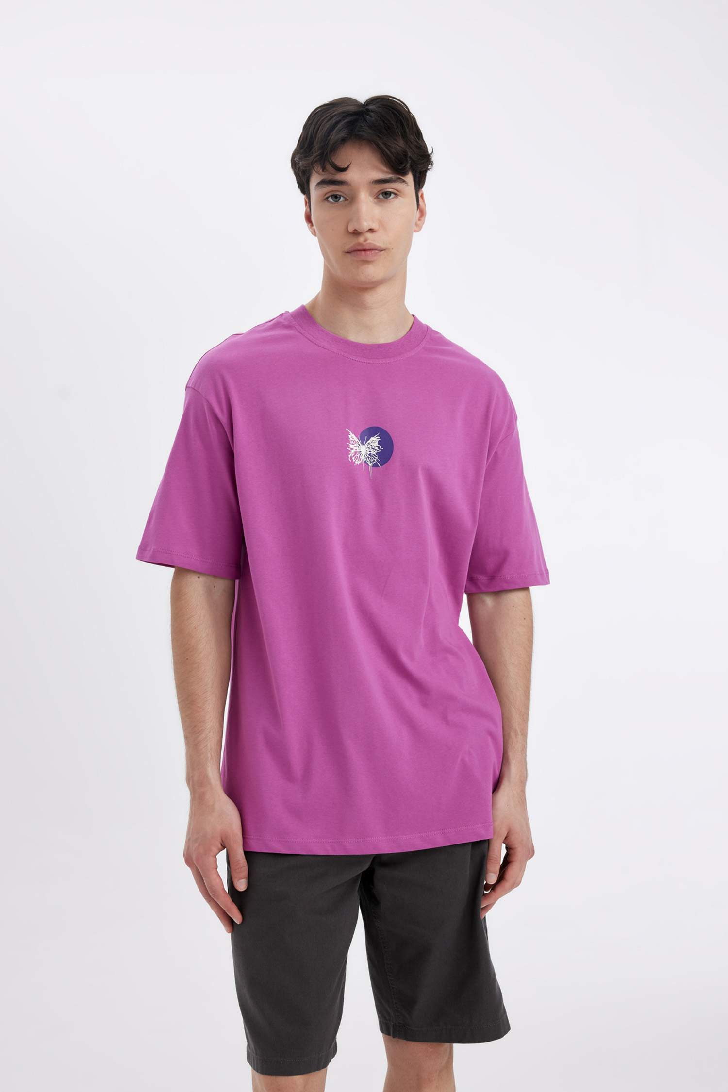 Comfort Fit Crew Neck Printed Short Sleeve T-Shirt