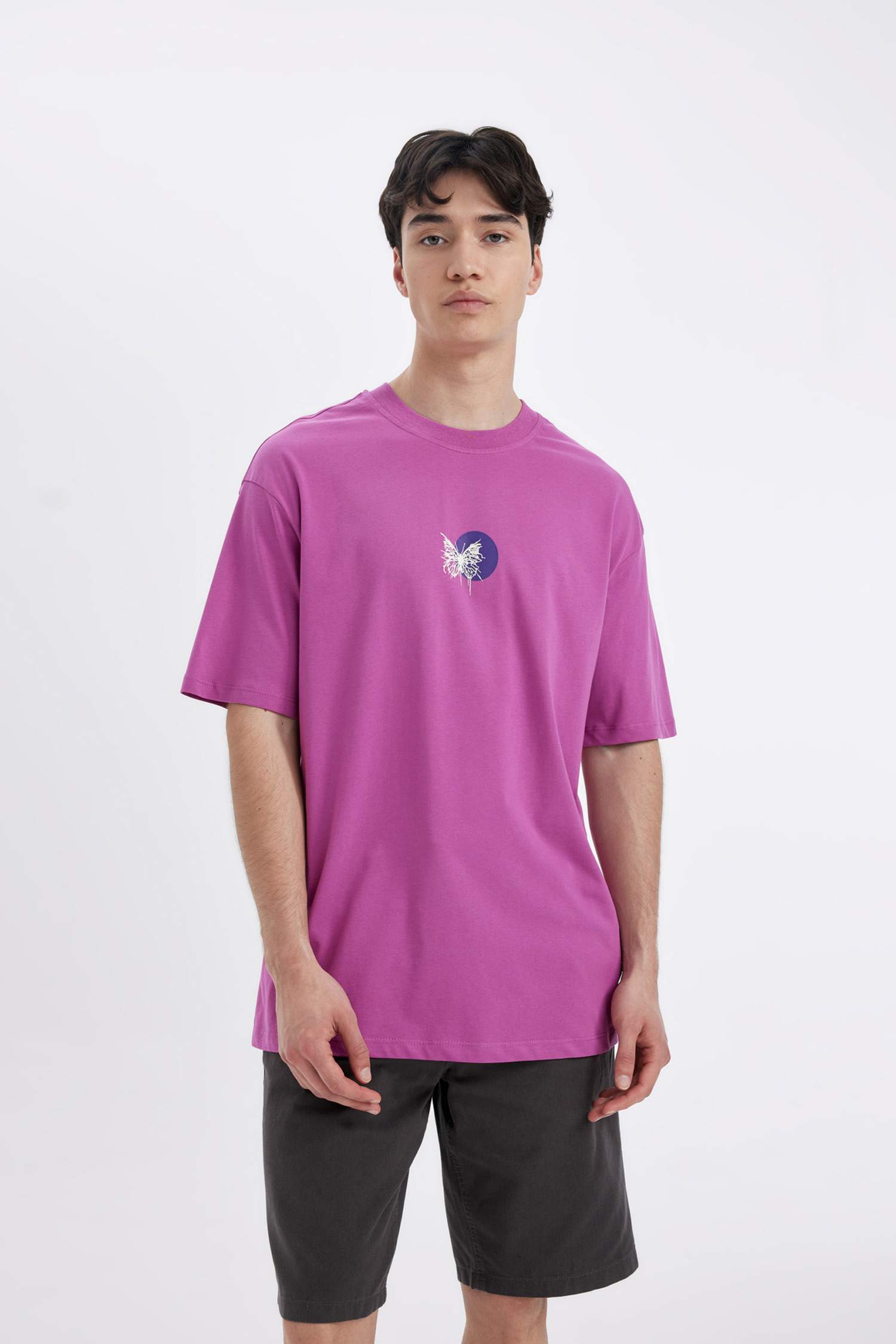 Comfort Fit Crew Neck Printed Short Sleeve T-Shirt