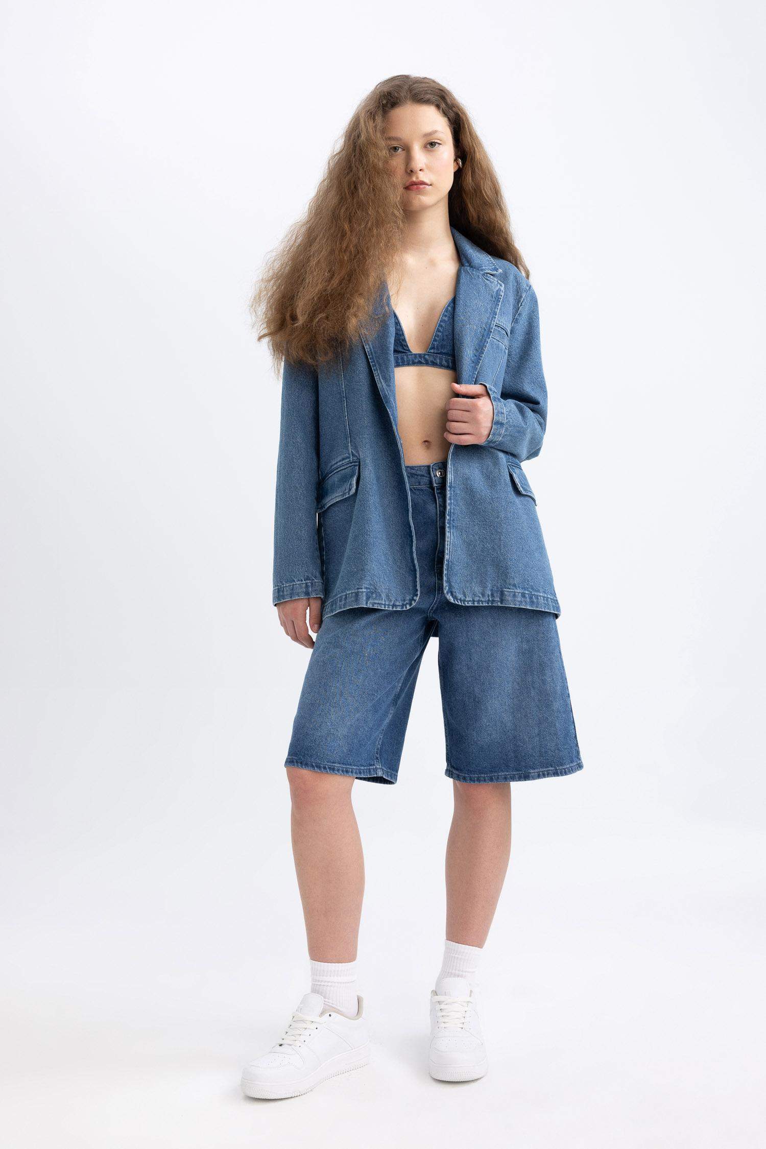 Джинсовые шорты с высокой талией