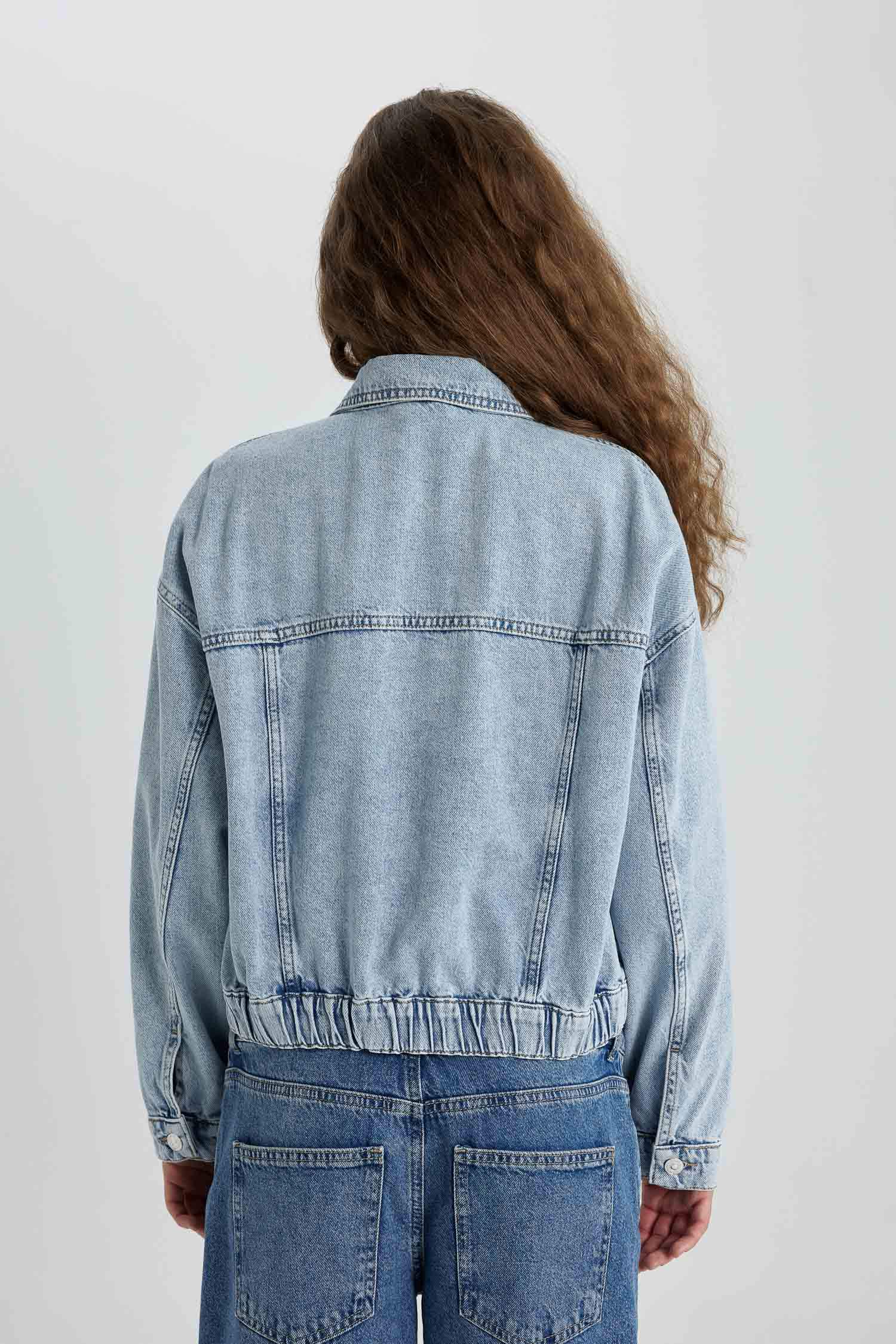Shirt Collar Buttoned Pocket Denim Bomber Jacket