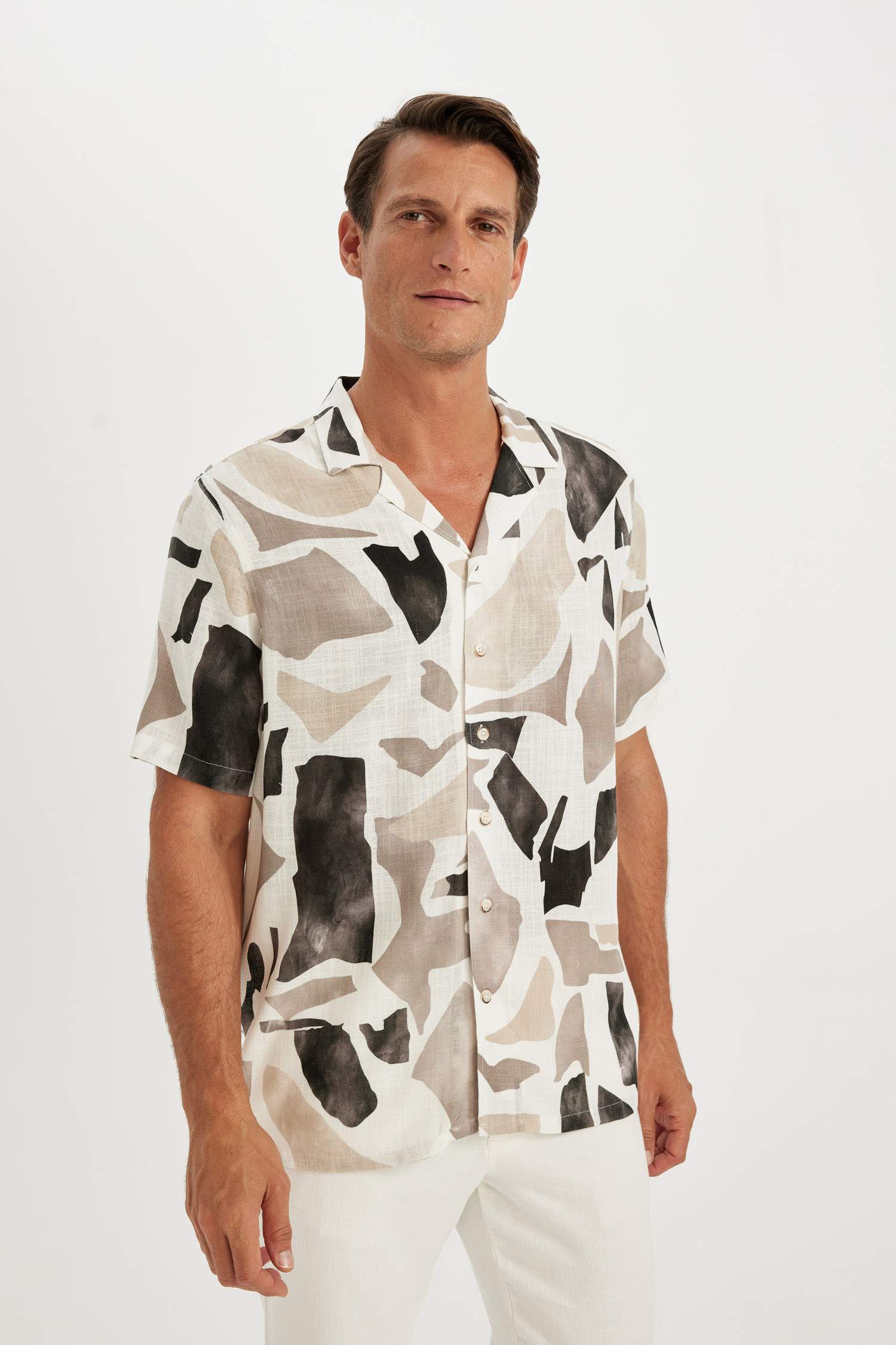 Relax Fit Polo Collar Patterned Short Sleeve Shirt