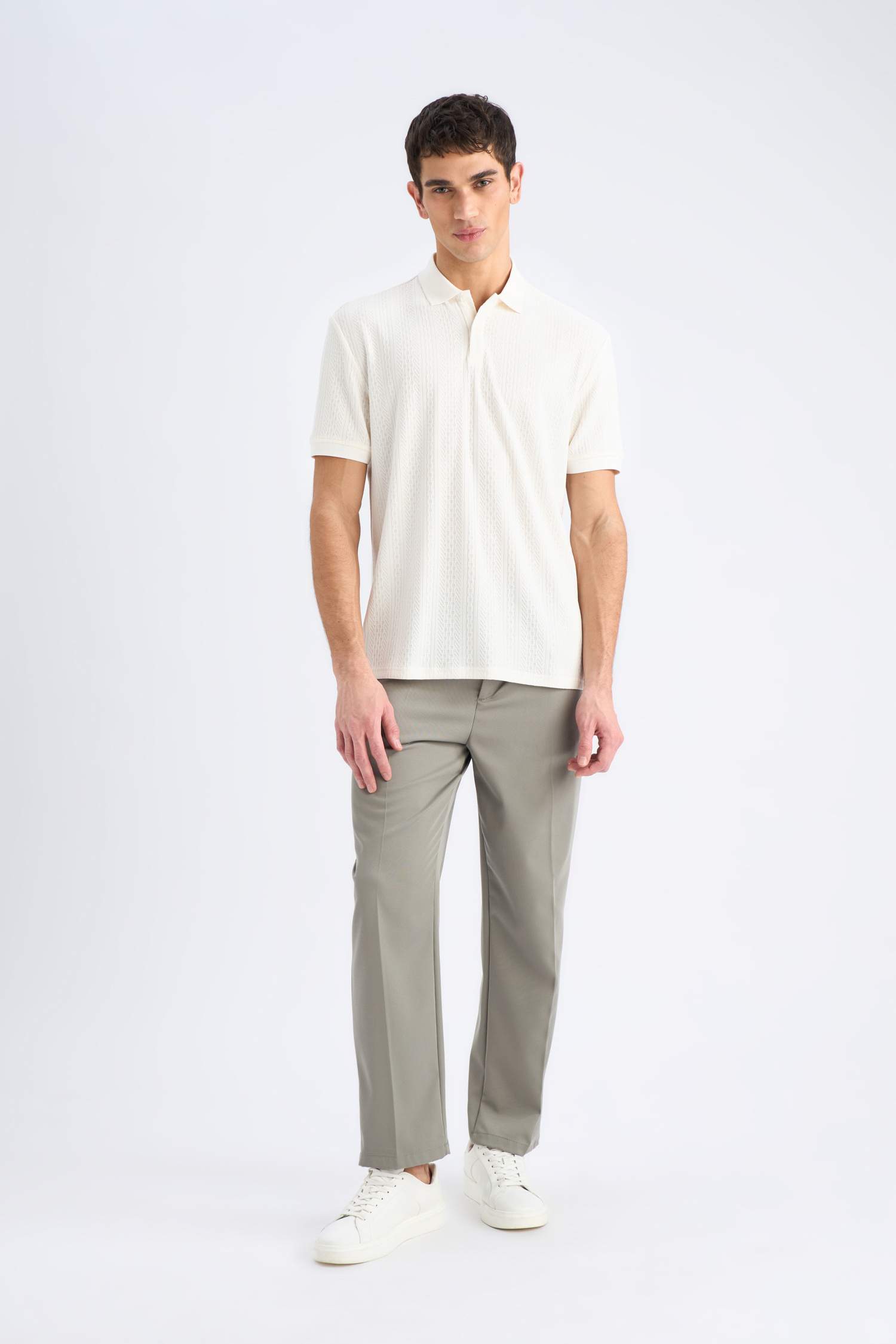 تيشيرت بولو نص كم تريكو قصة عادية