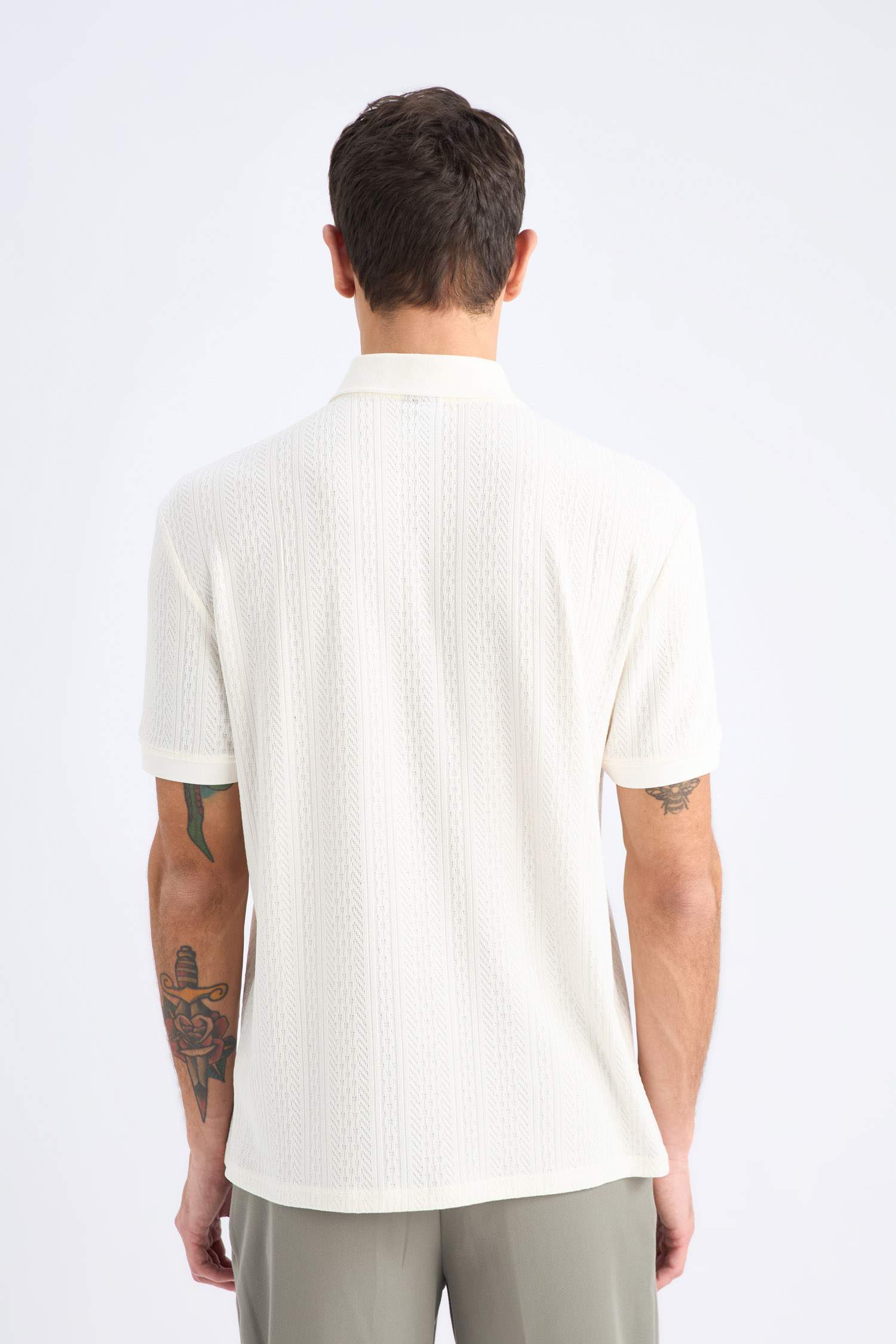 تيشيرت بولو نص كم تريكو قصة عادية