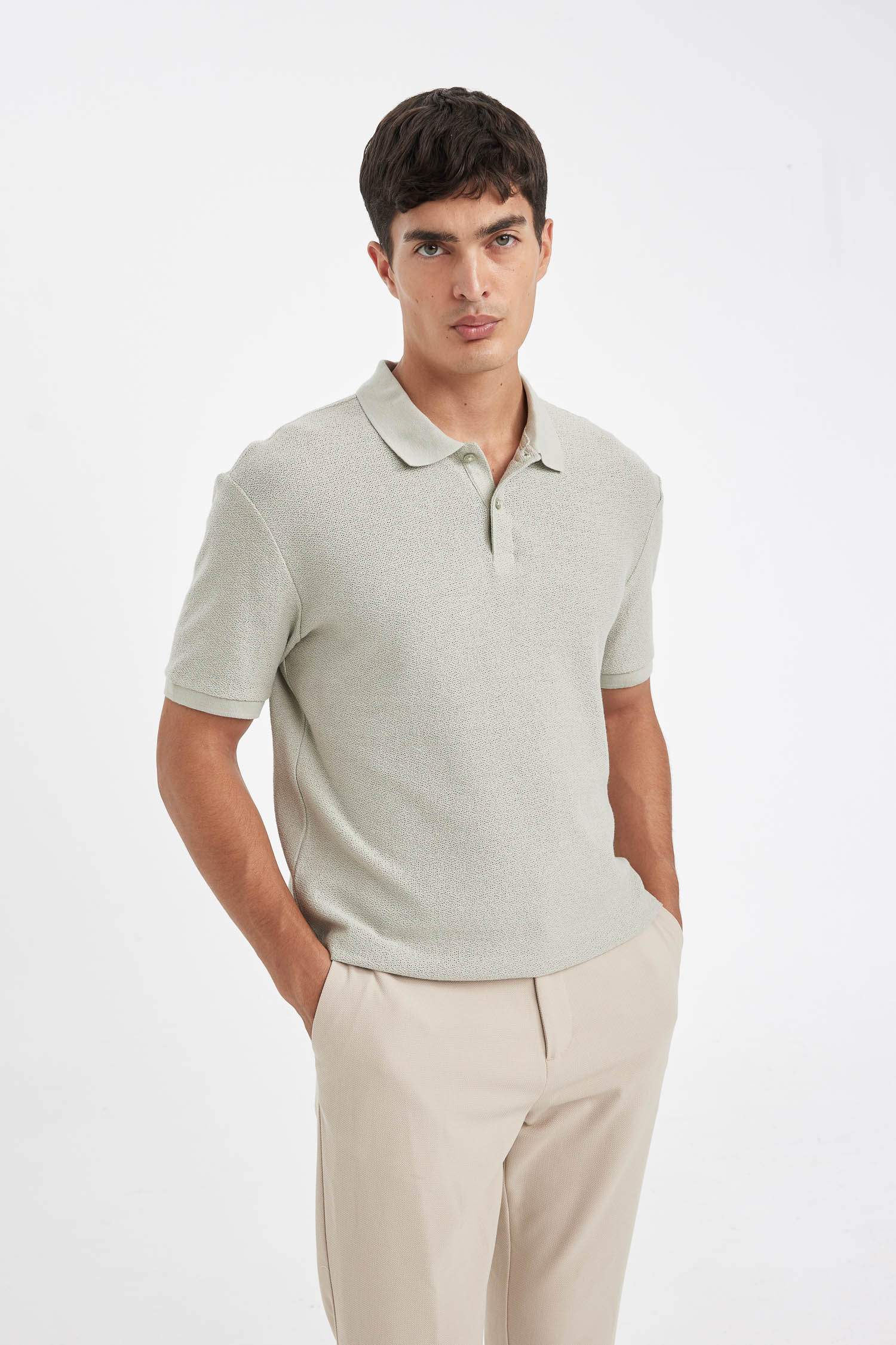 تيشيرت بولو نص كم كريب قصة عادية