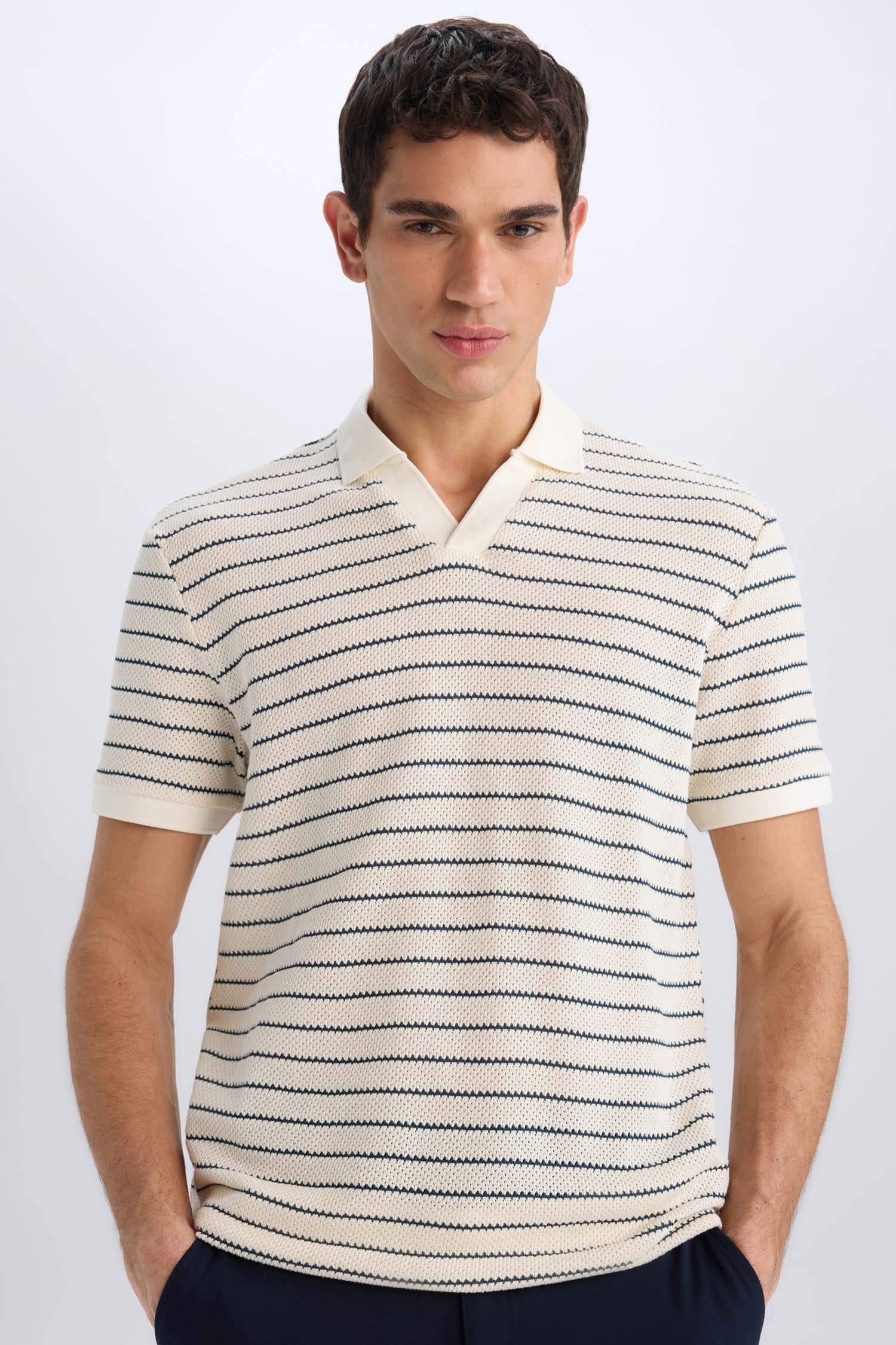 Regular Fit Polo Yaka Çizgili Triko Kısa Kollu Tişört