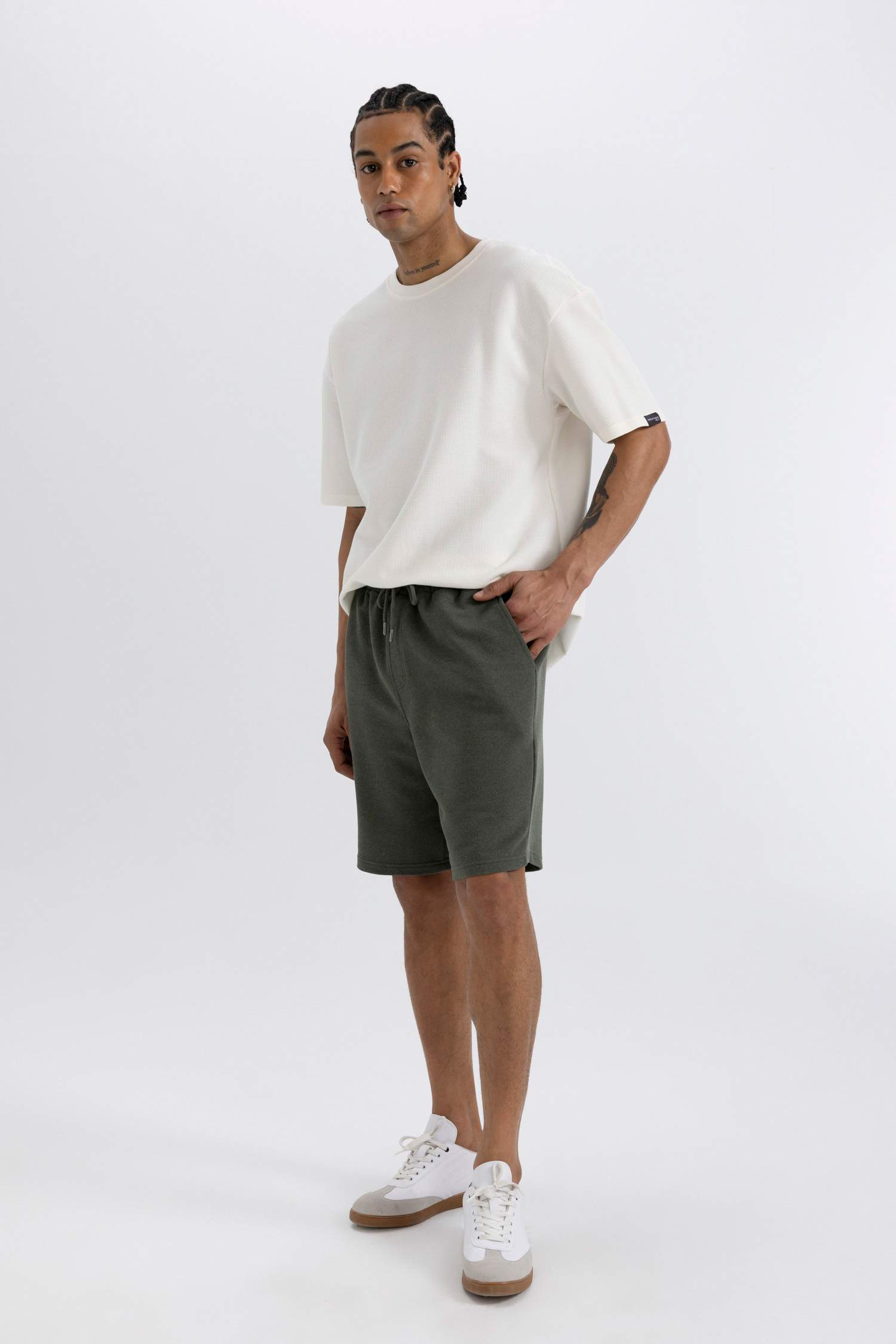 Slim Fit Pique Shorts