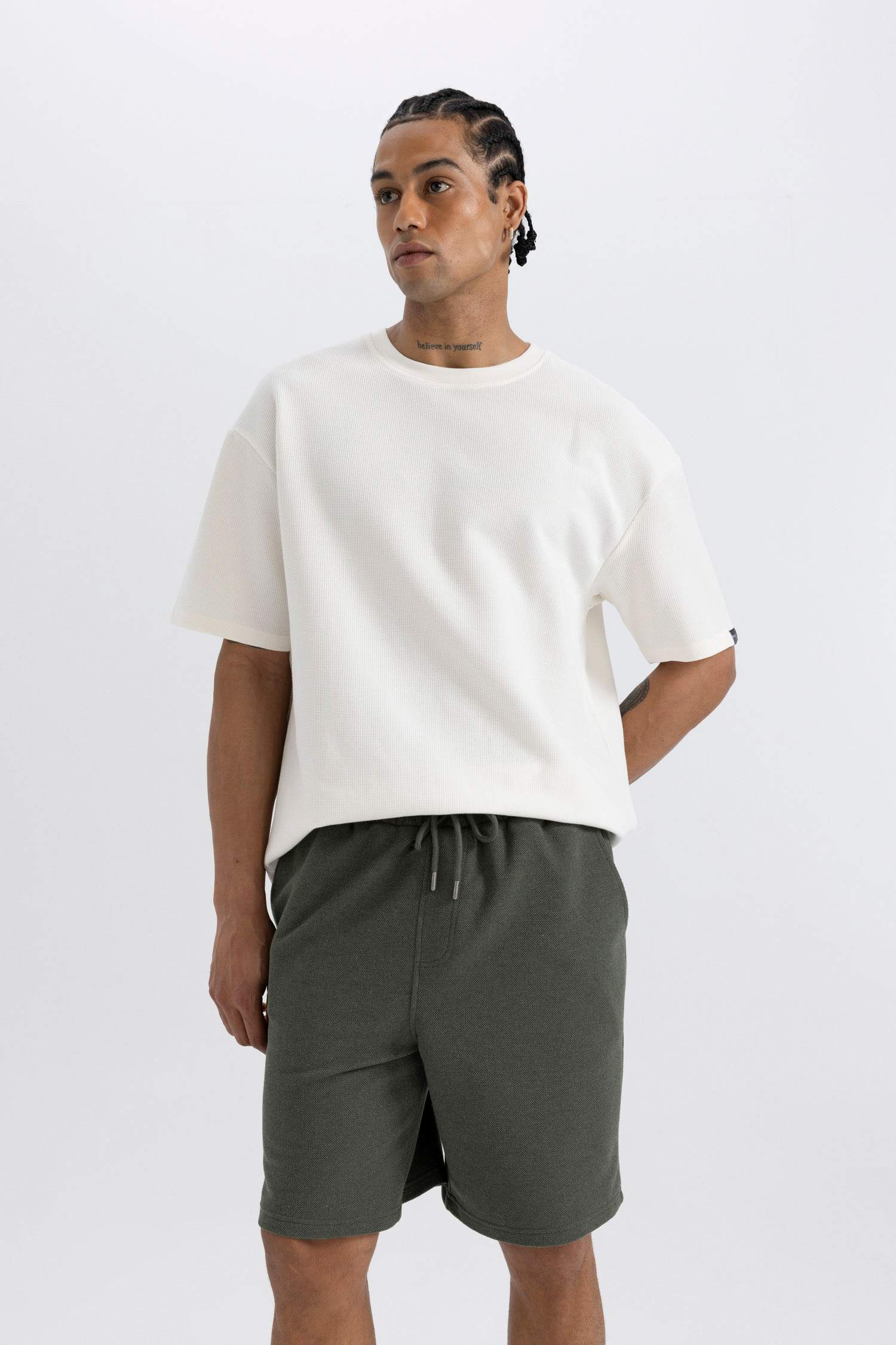 Slim Fit Pique Shorts