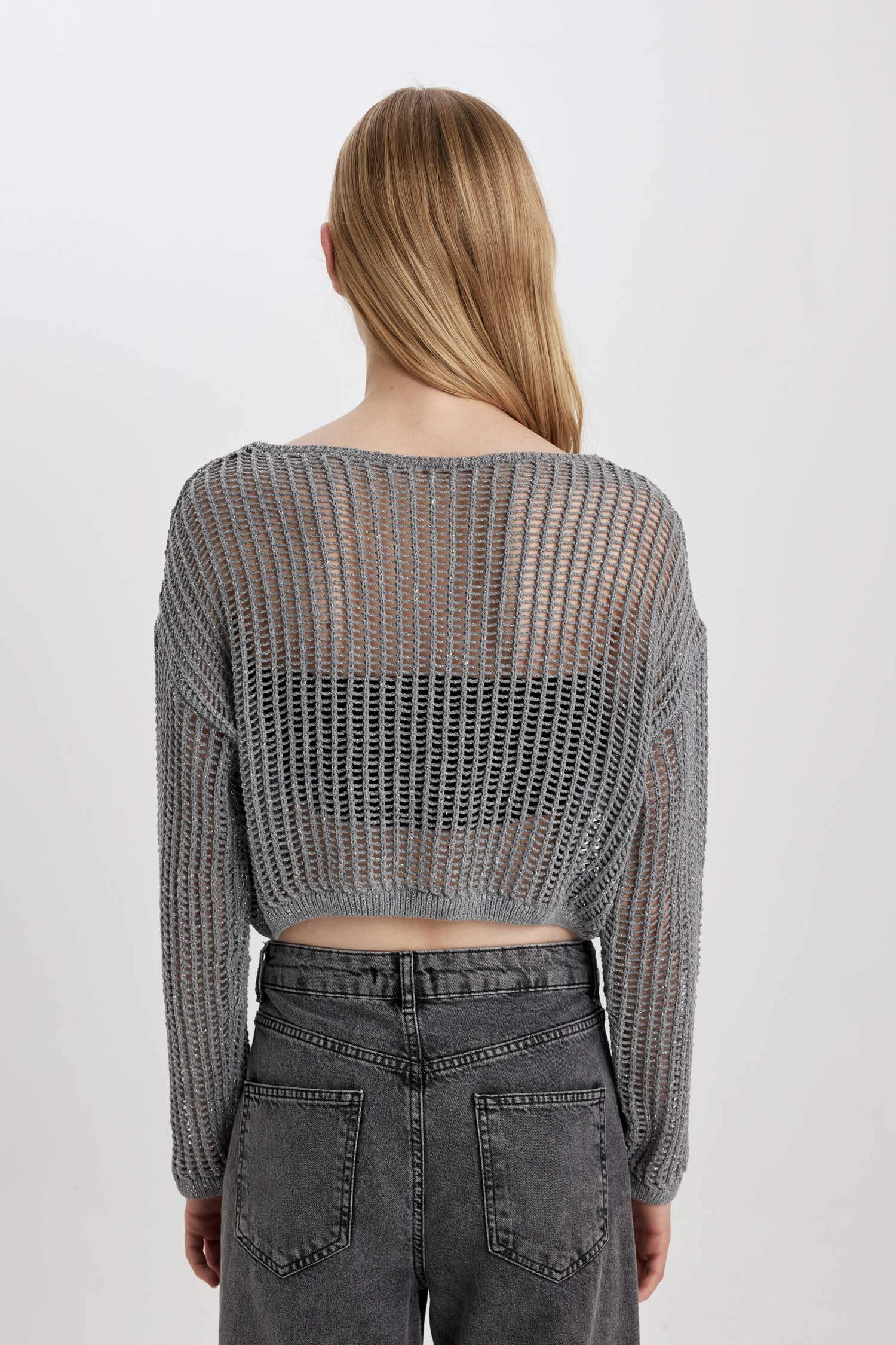 релакс пішімі қайық тәріздес жаға Пулловер