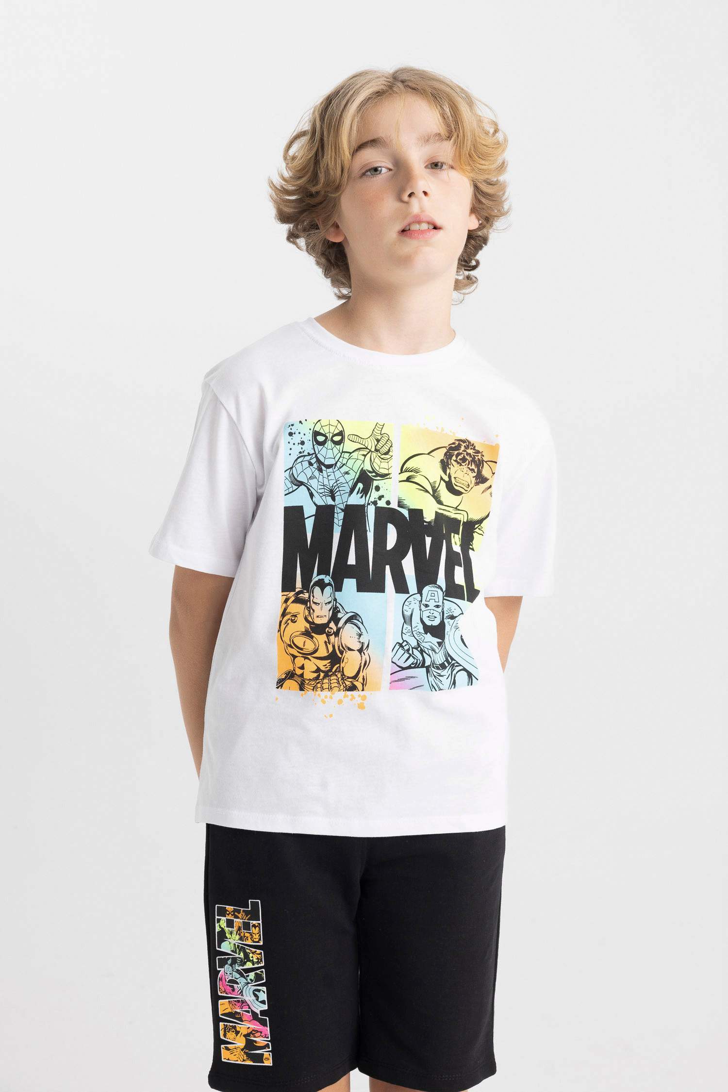 Boy Marvel Comics T-Shirt Shorts 2 Piece Set