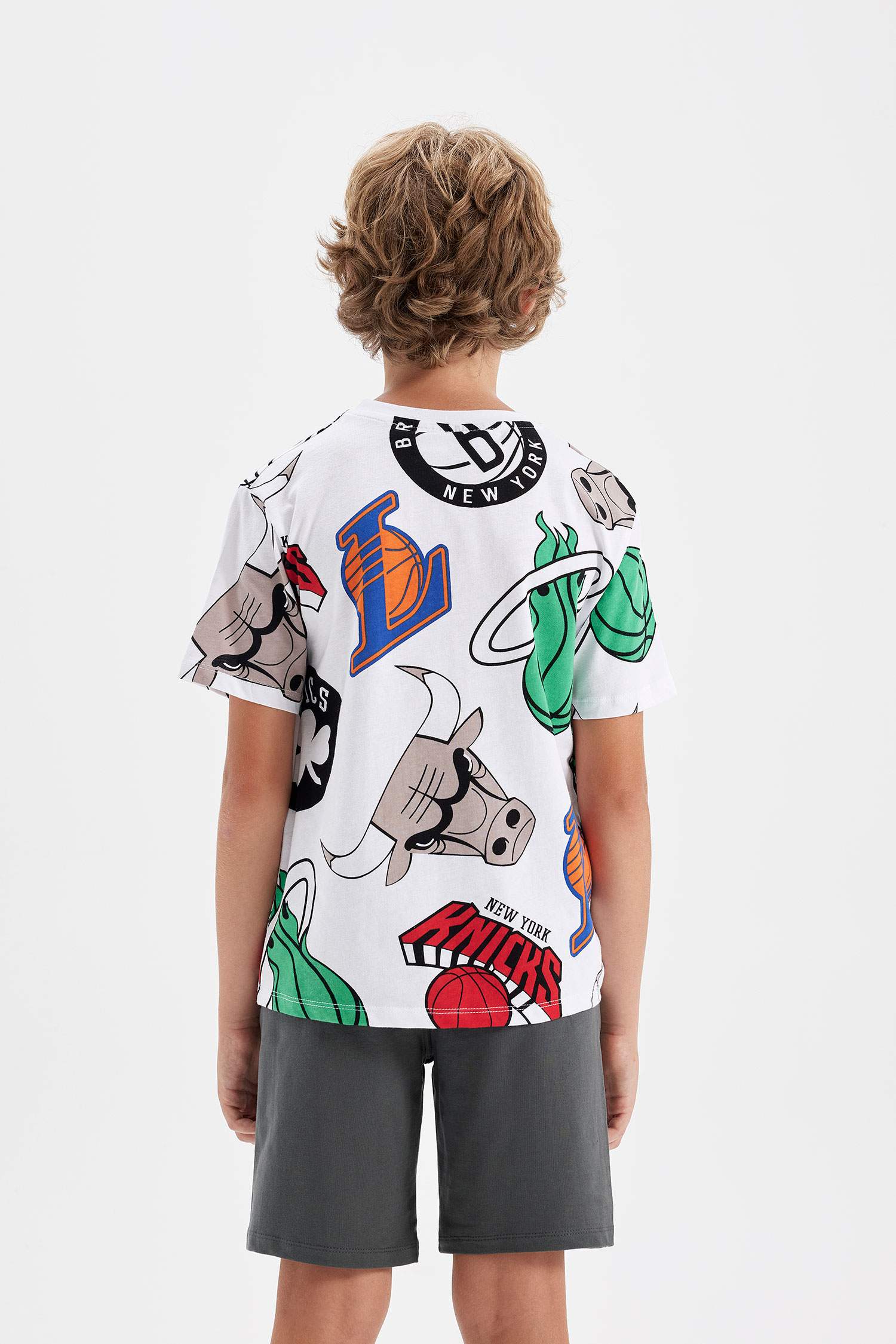 Erkek Çocuk NBA Current Teams Bisiklet Yaka Kısa Kollu Tişört