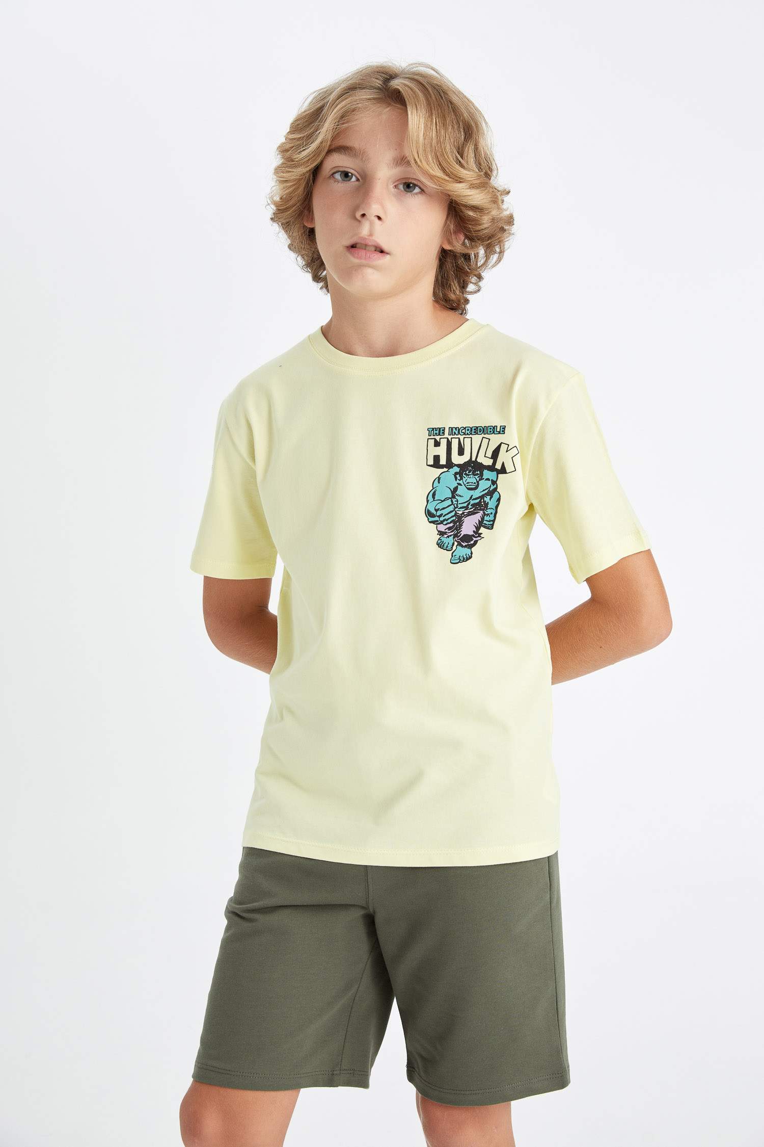 تيشيرت ولادي نص كم قصة عادية من مارفل