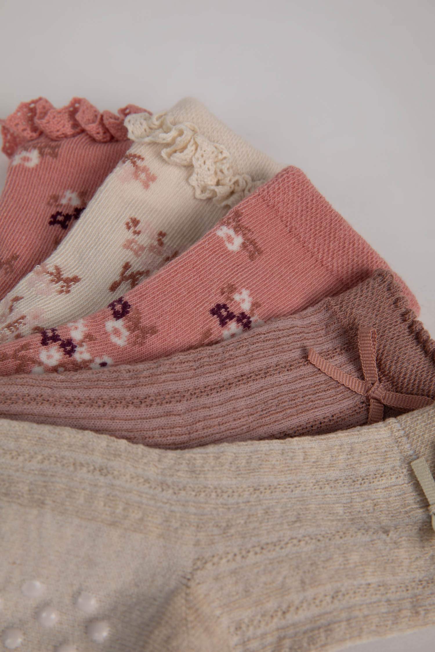 Сәби Қыз мақта 5 ұзын мойын