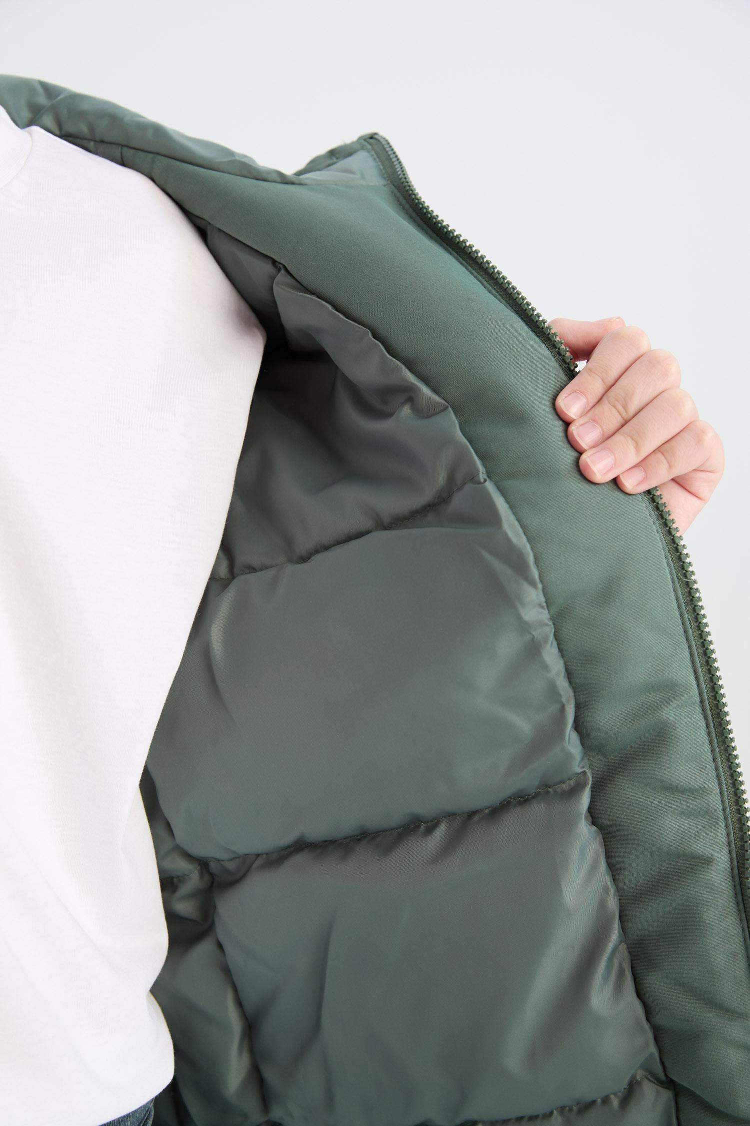 Boy Waterproof Windproof Ribbed Raincoat