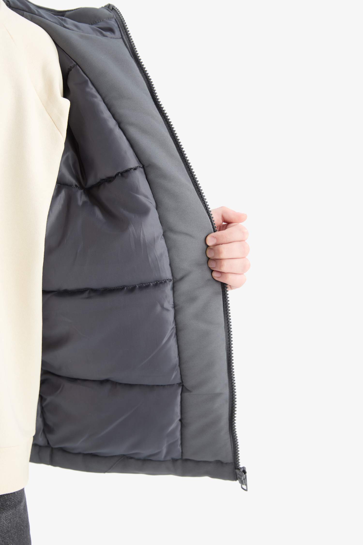 جاكيت مطر اولادي وتر بروف بكابيشون