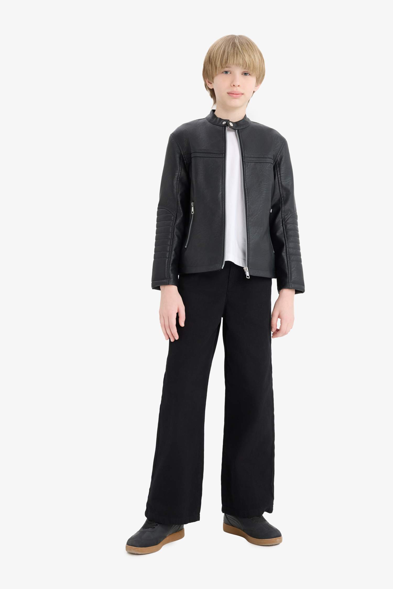 جاكيت جلد صناعي اولادي وتر بروف