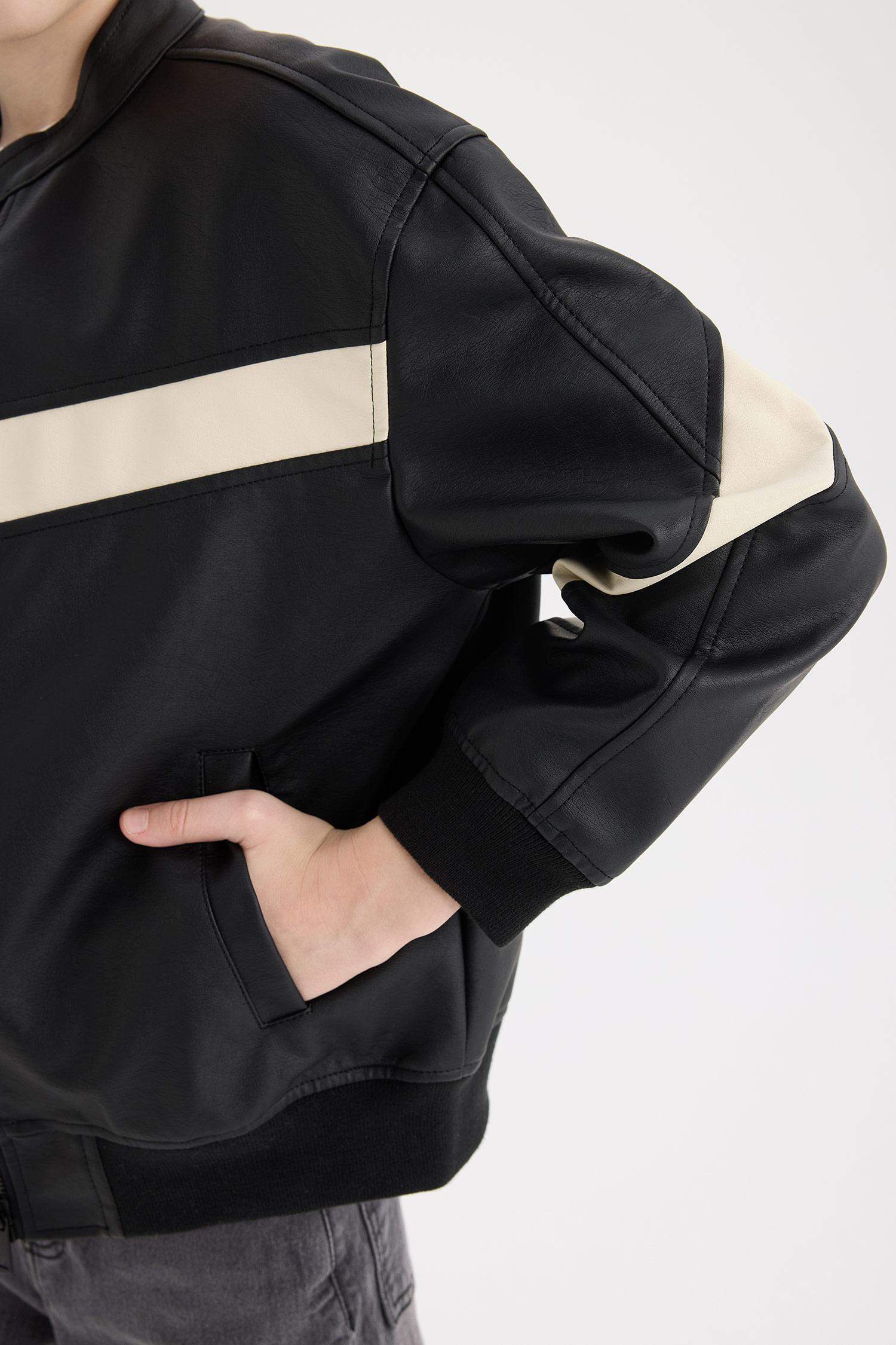 جاكيت بومبر اولادي وتر بروف جلد صناعي