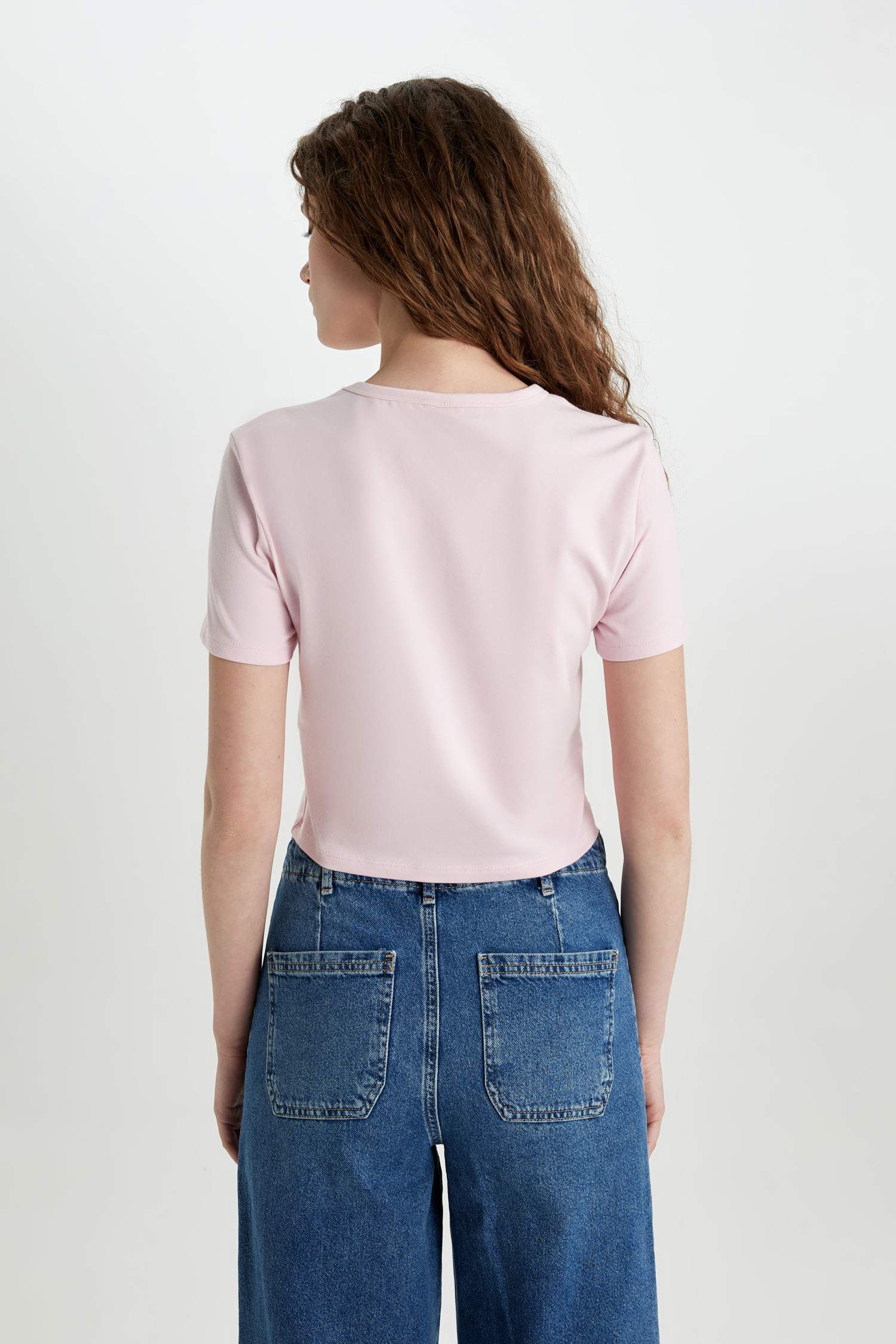 Slim Fit Crew Neck Short Sleeve T-Shirt