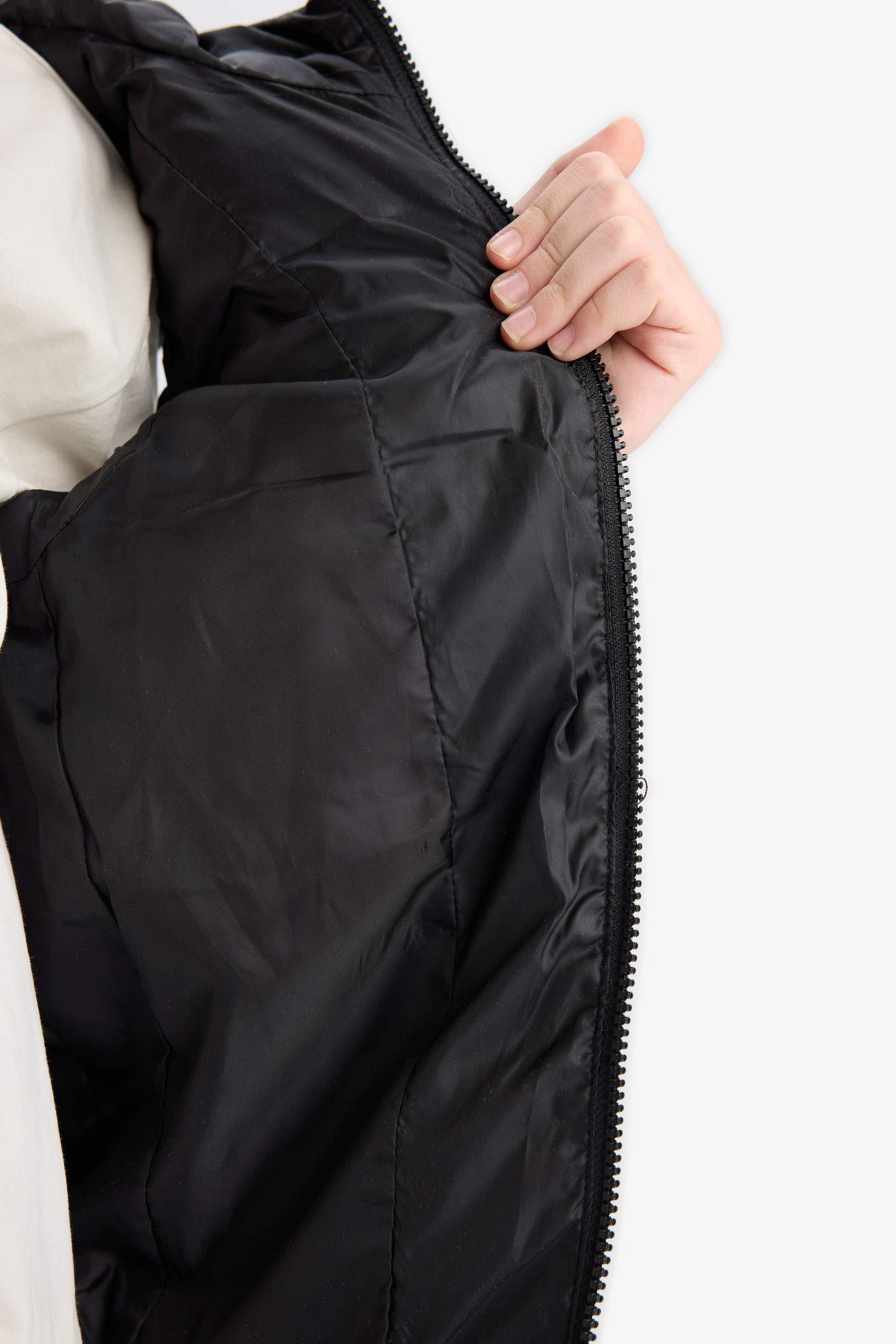 Erkek Çocuk Su İtici Kapüşonlu Fermuarlı Şişme Yelek