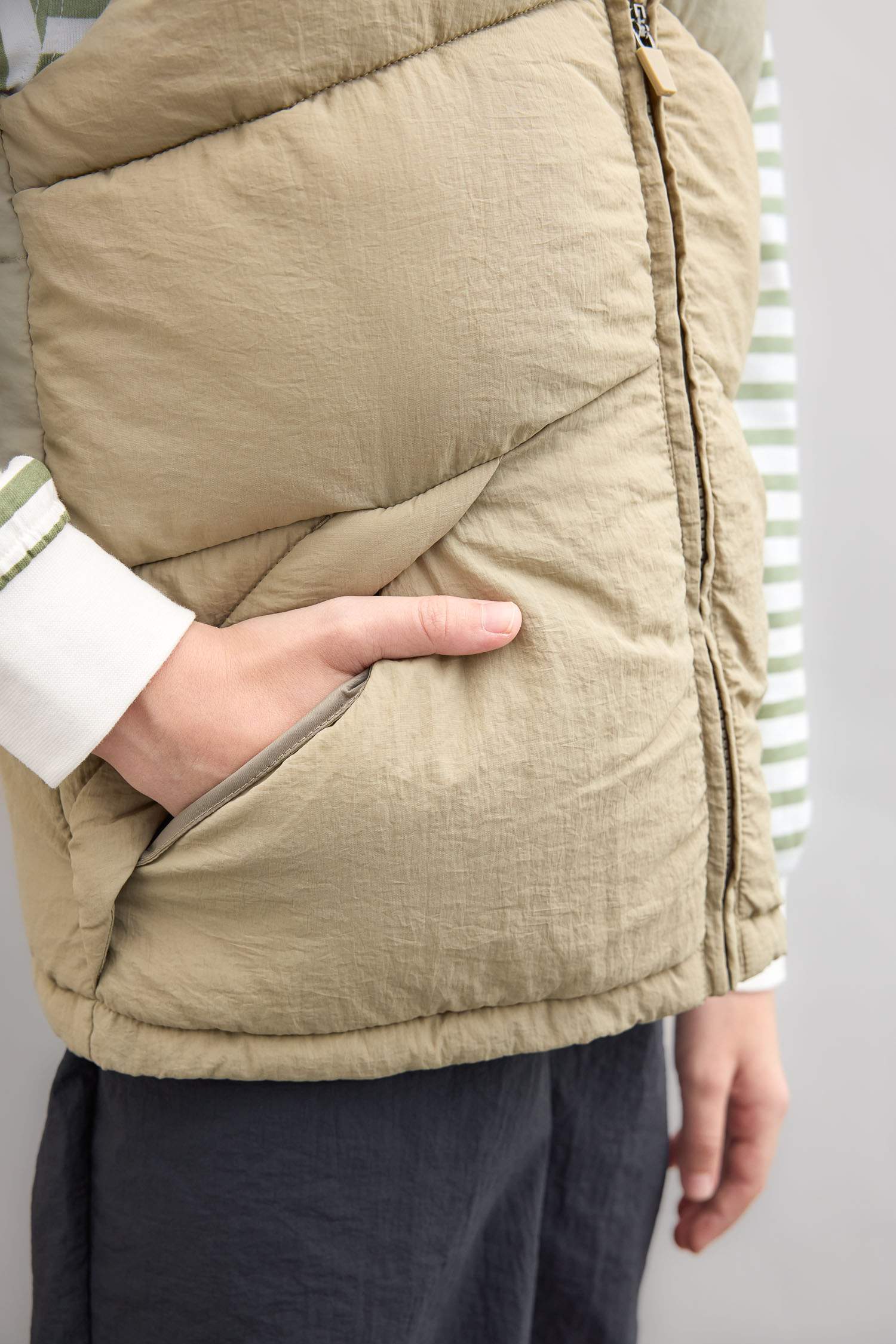 Erkek Çocuk Su Geçirmez Yarım Balıkçı Yaka Şişme Yelek