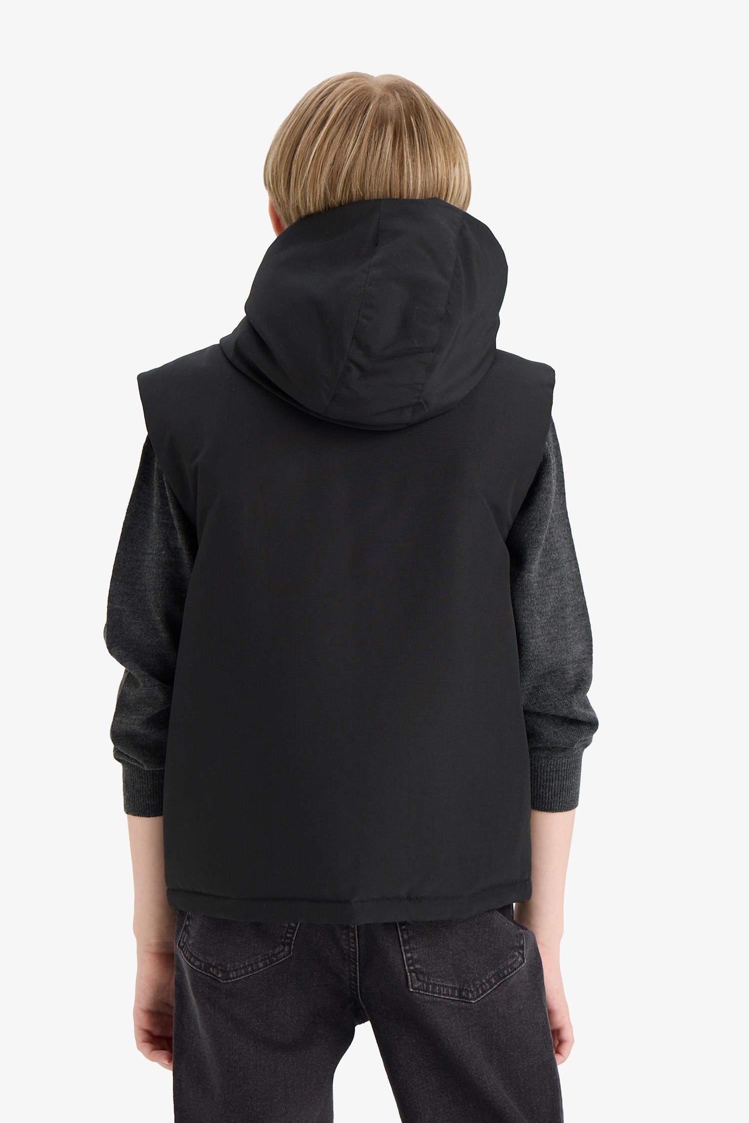 Erkek Çocuk Su Geçirmez Kapüşonlu Fermuarlı Yelek