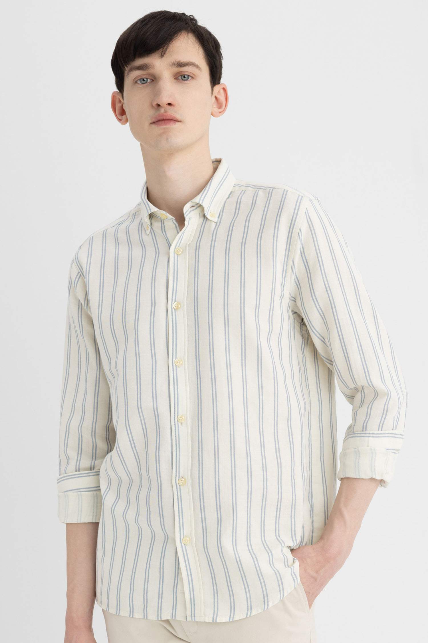 قميص مخطط بيج قطن كم طويل قصة عادية