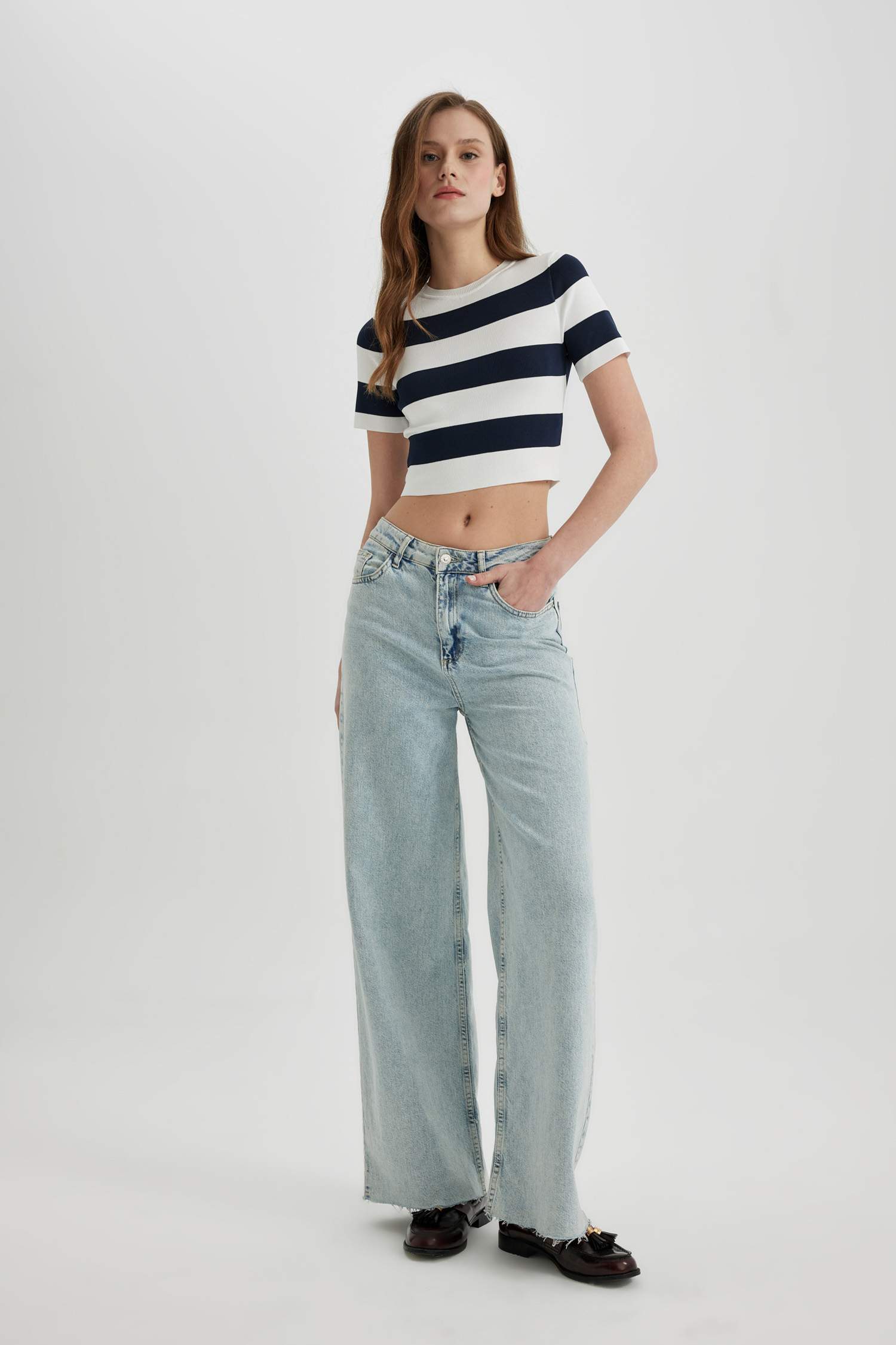 Striped Crew Neck Short Sleeve Knitwear Crop T-Shirt